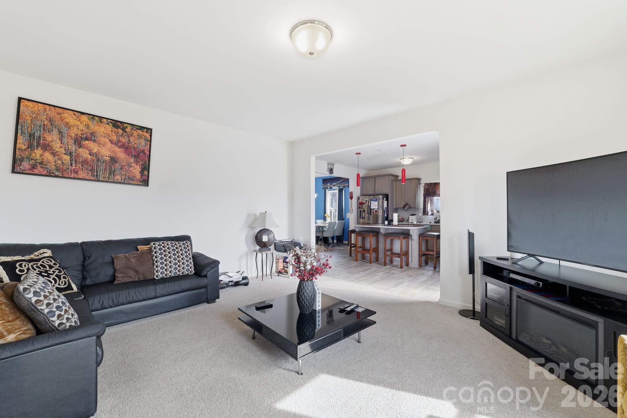 5126 Saddleback Drive