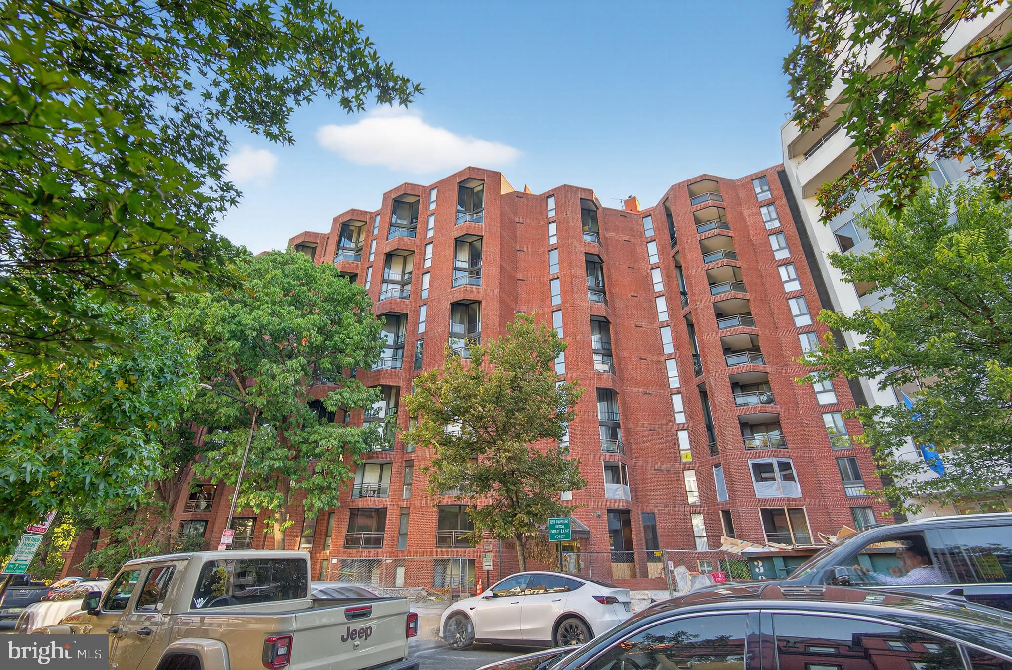 1099 22ND STREET NW 304