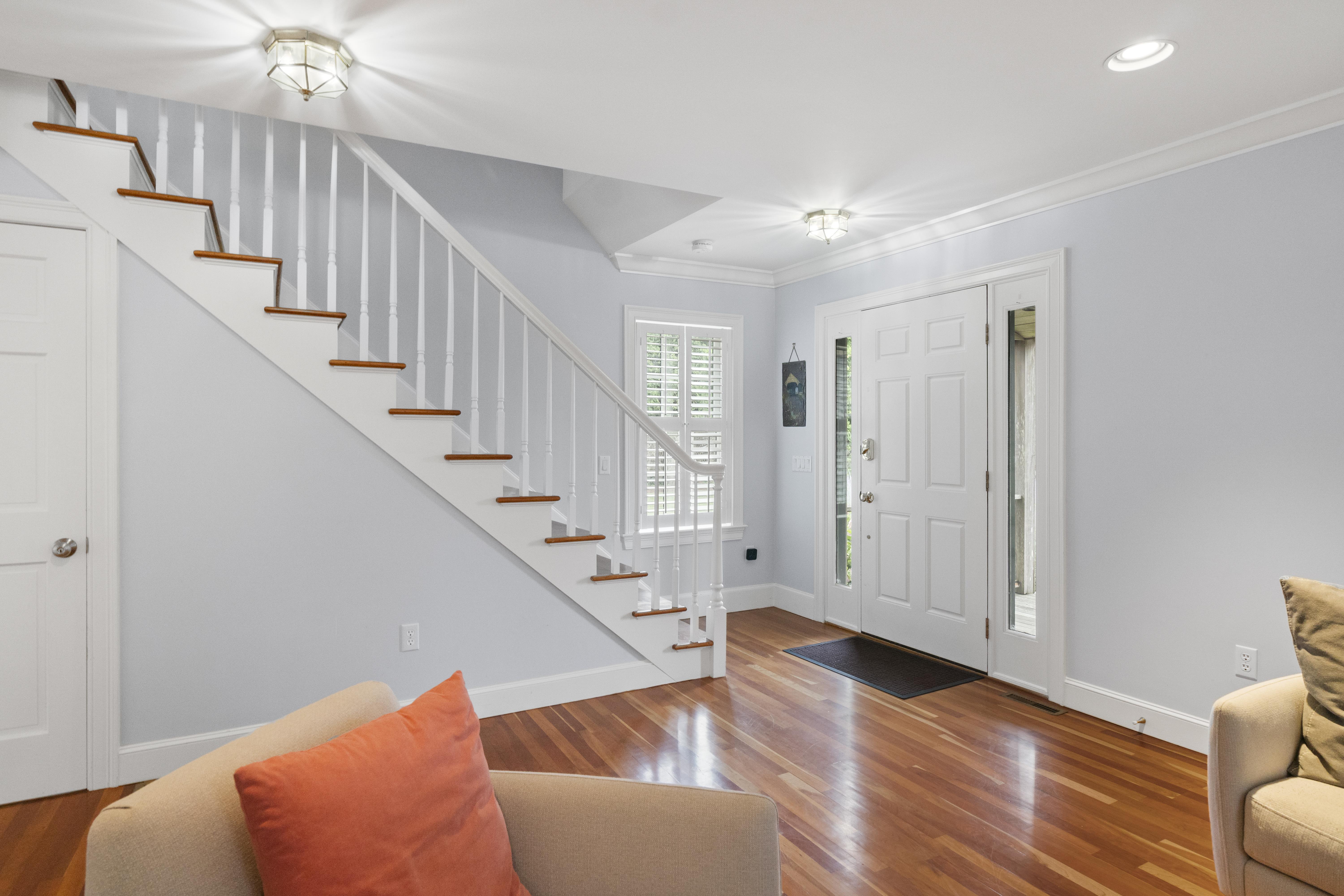 20 Meadow View Drive