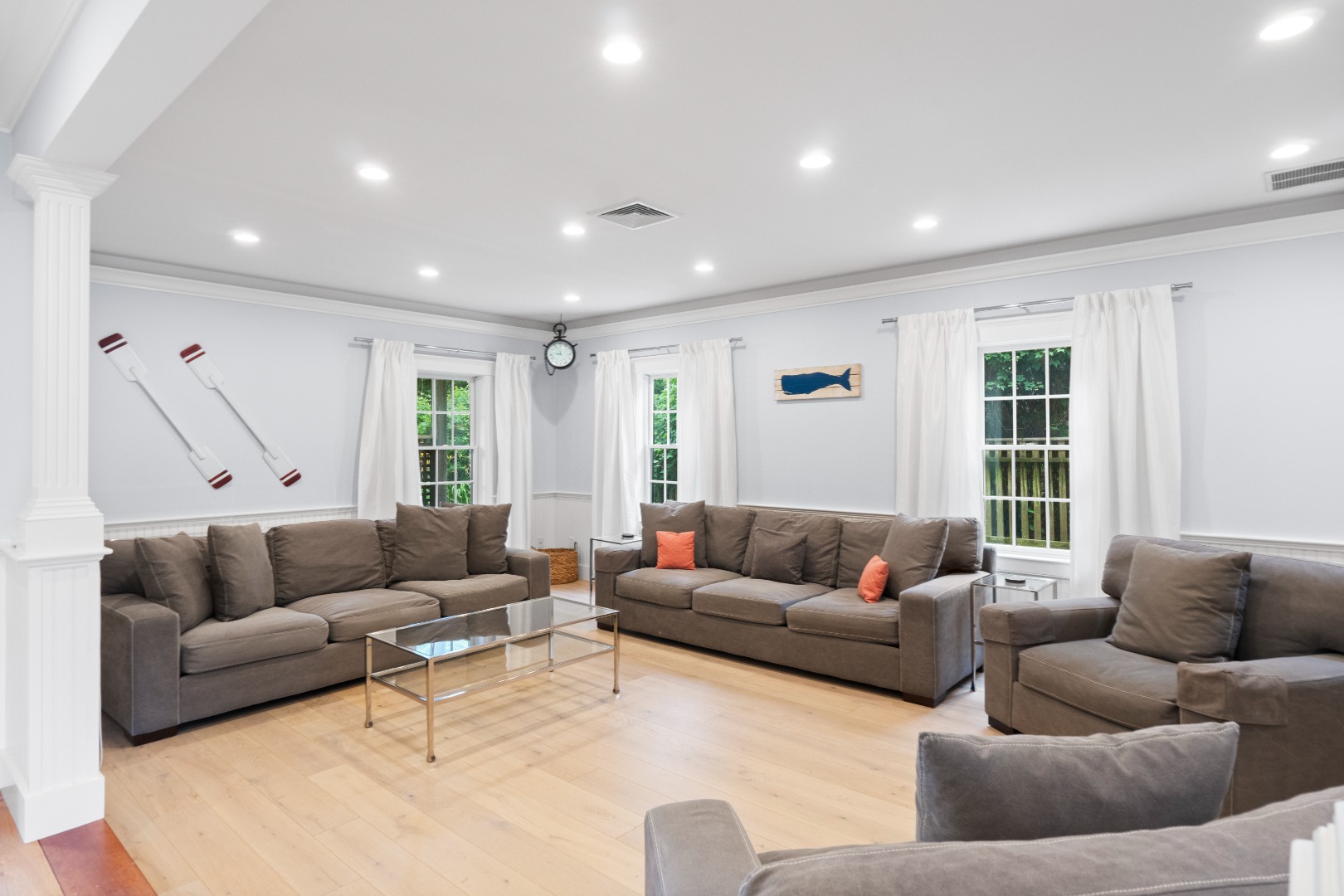20 Meadow View Drive
