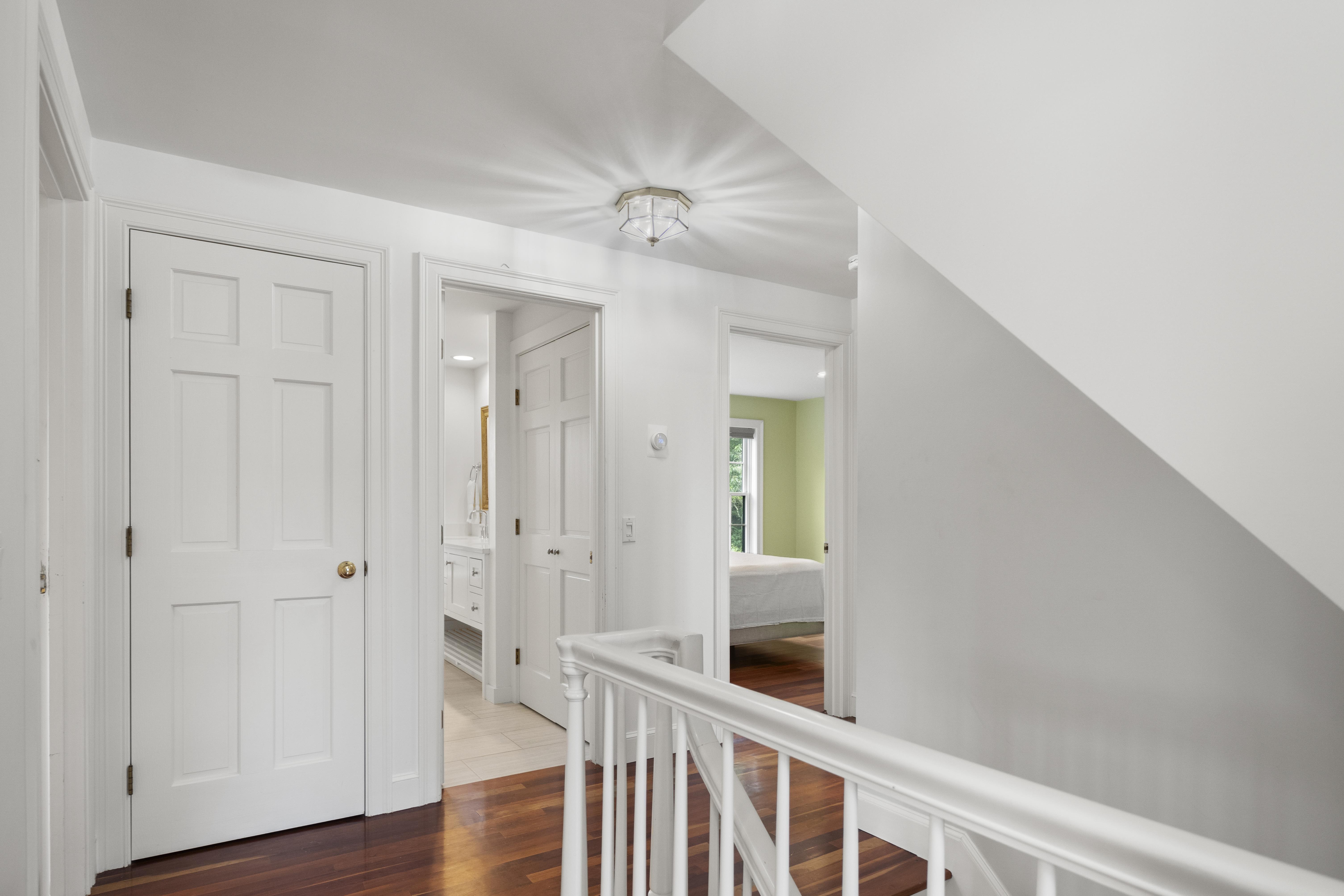 20 Meadow View Drive
