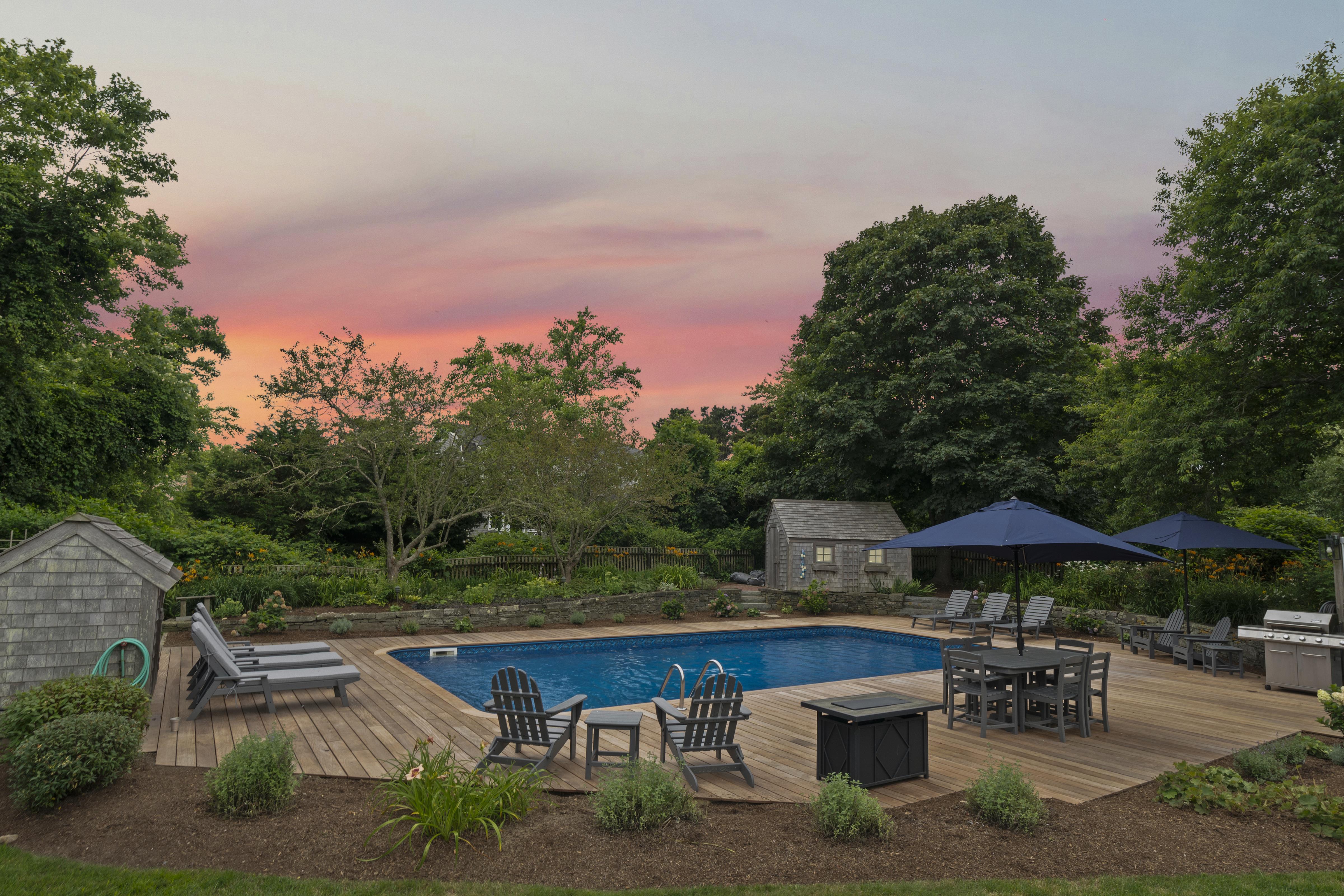 20 Meadow View Drive