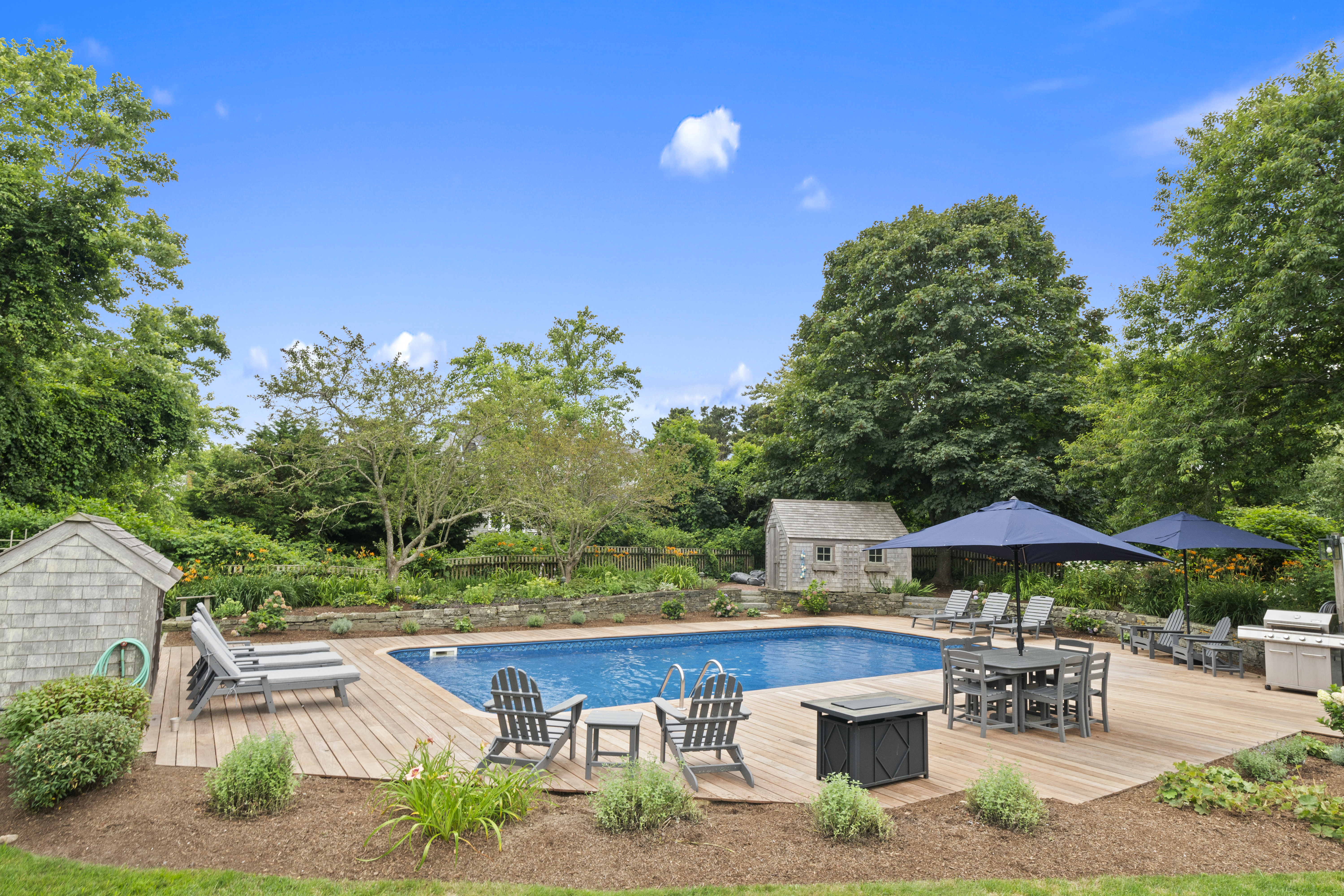 20 Meadow View Drive