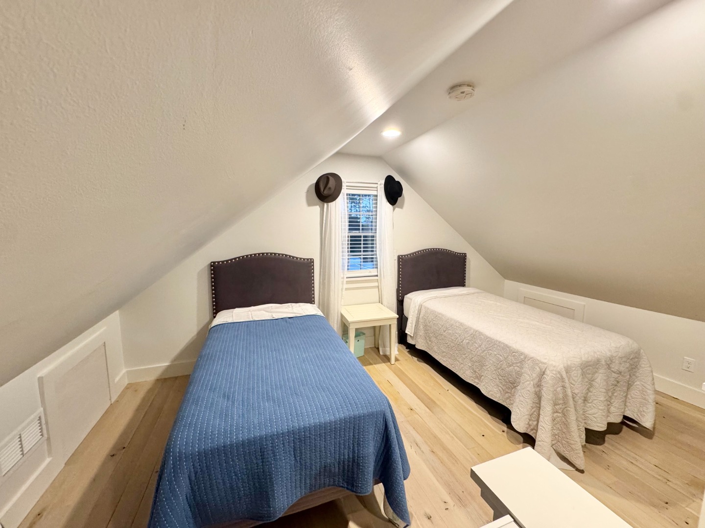 3 Yawkey Way Unit: B (Right side)