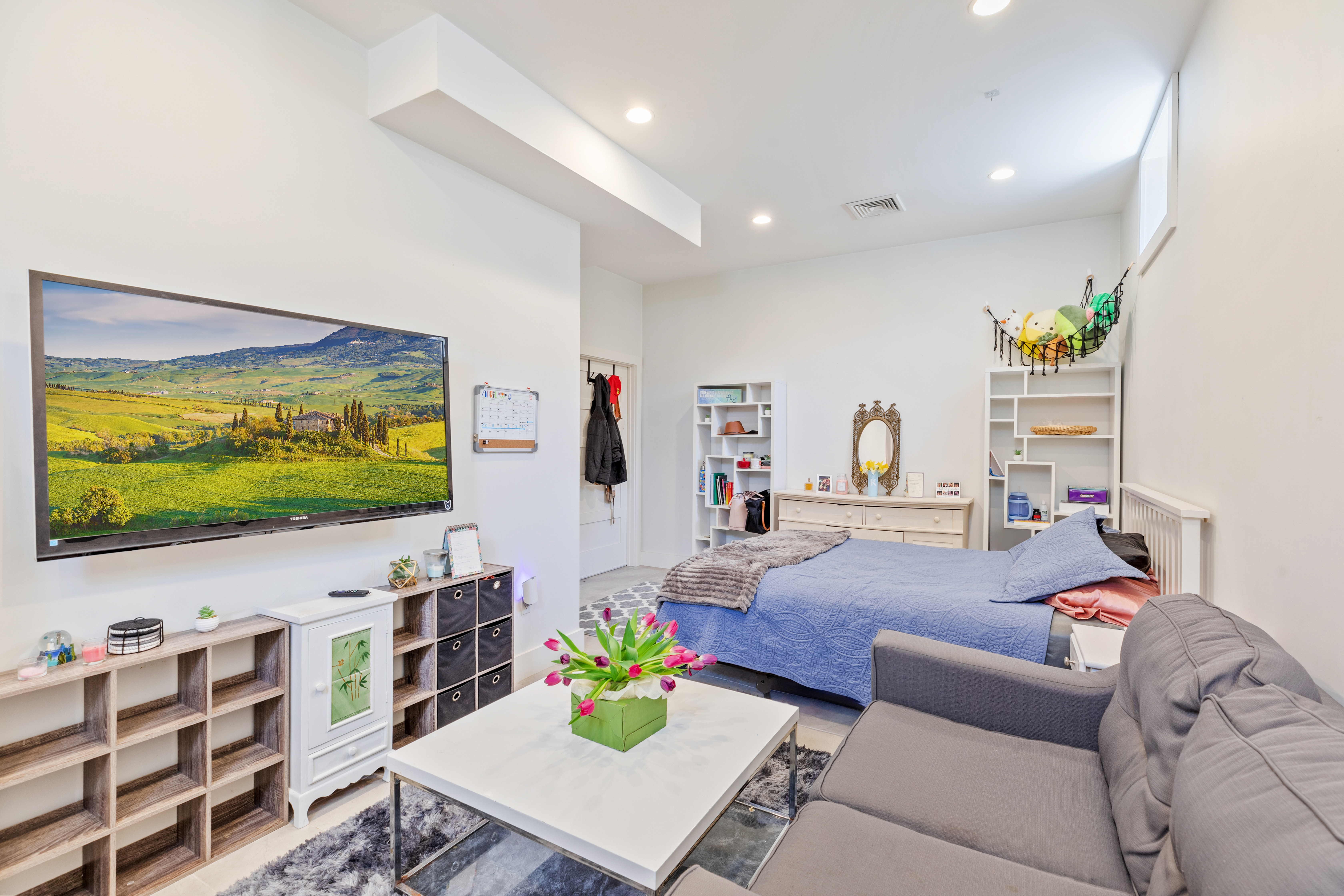 3 Yawkey Way Unit: B (Right side)