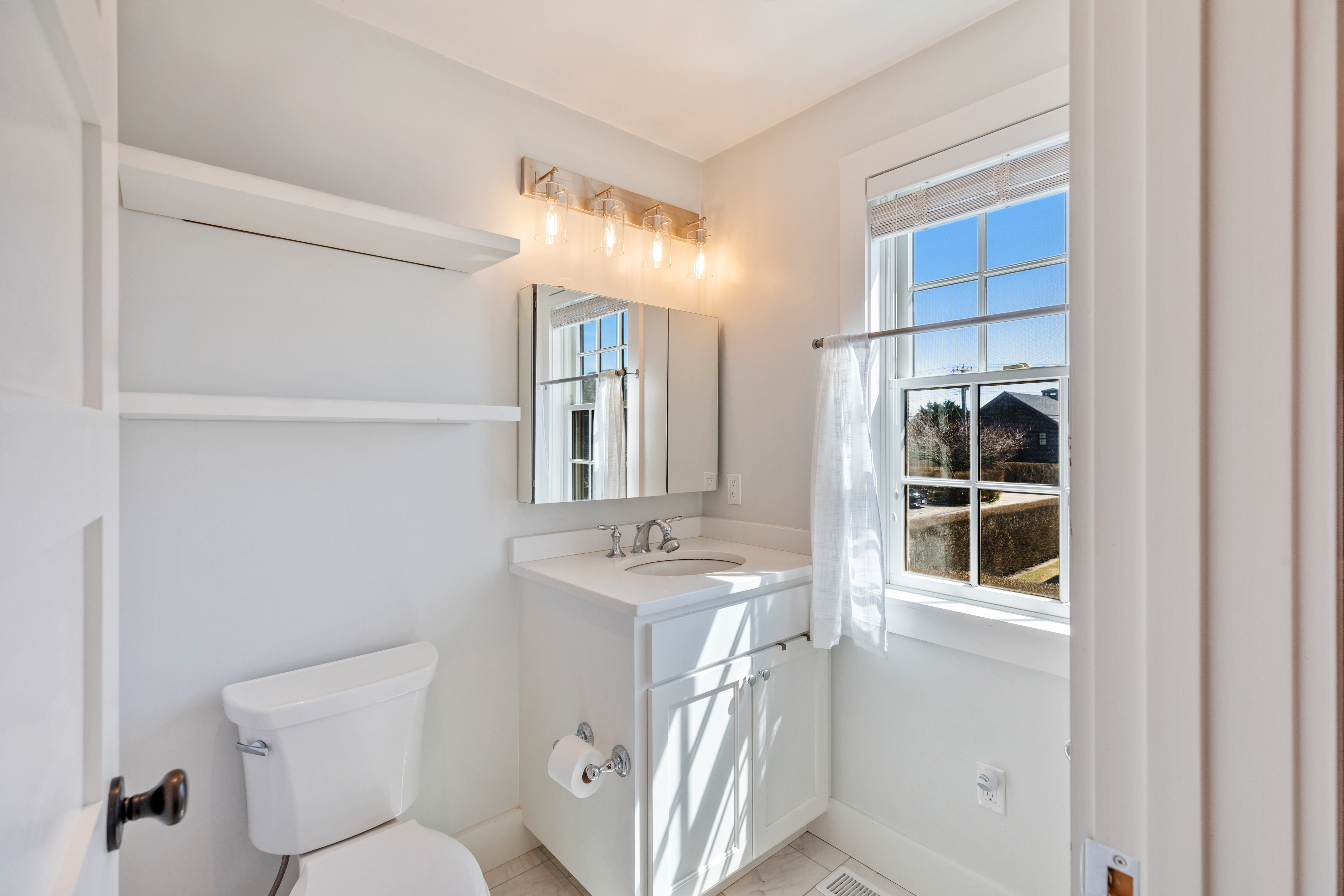 3 Yawkey Way Unit: B (Right side)