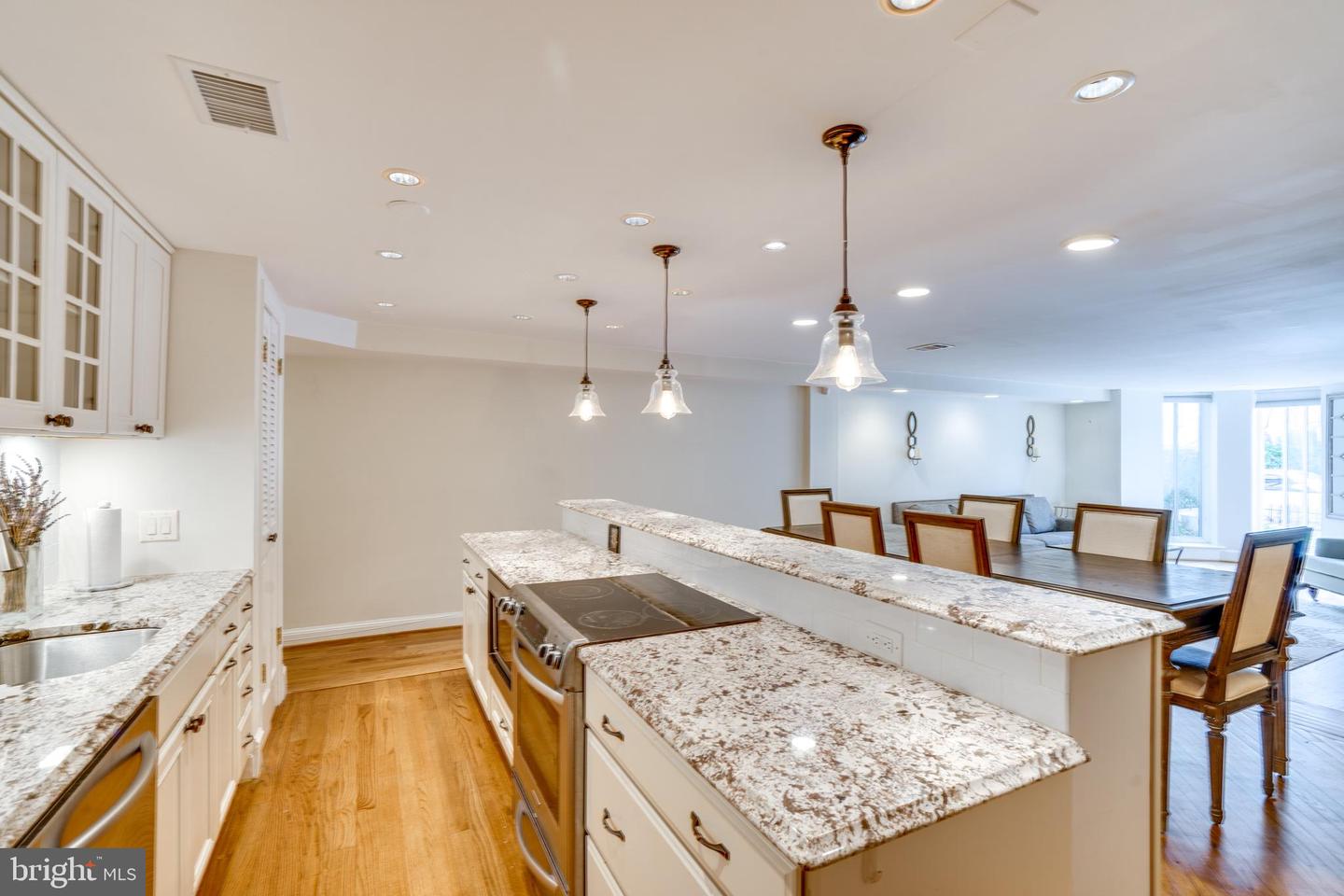 2115 S STREET NW Unit: 1/2