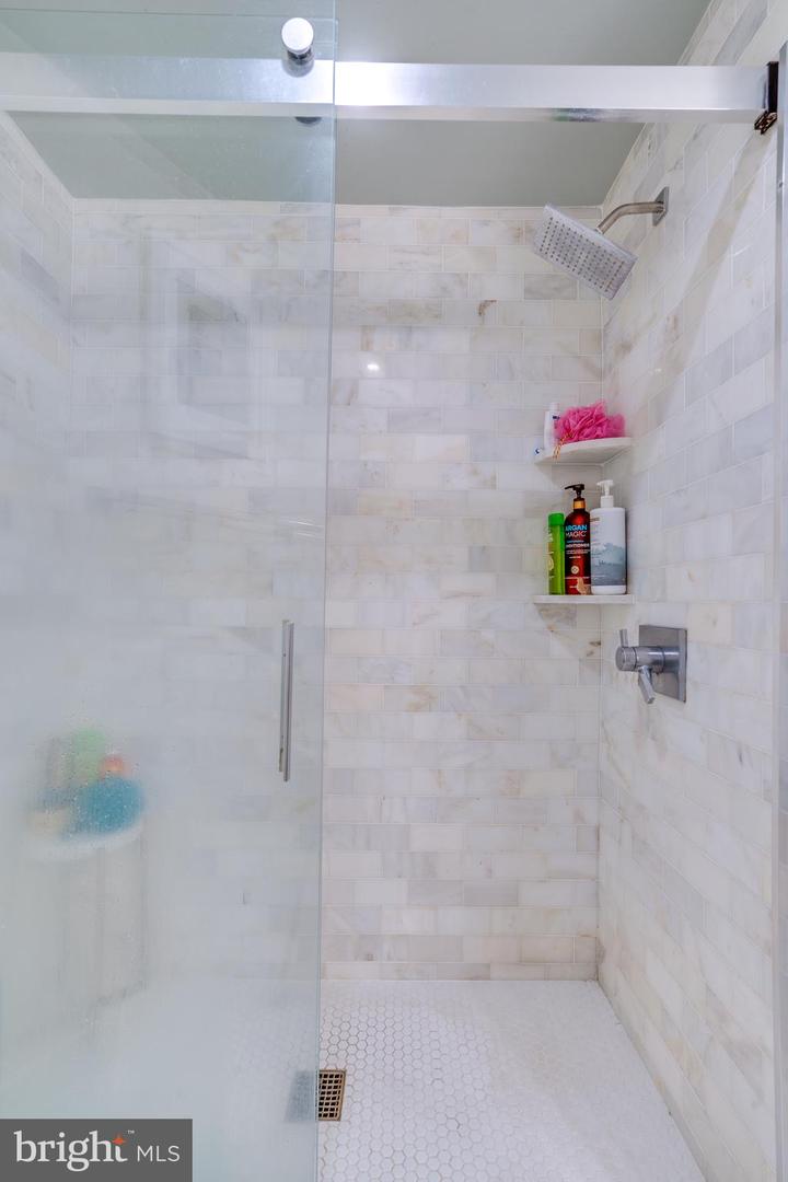 2115 S STREET NW Unit: 1/2