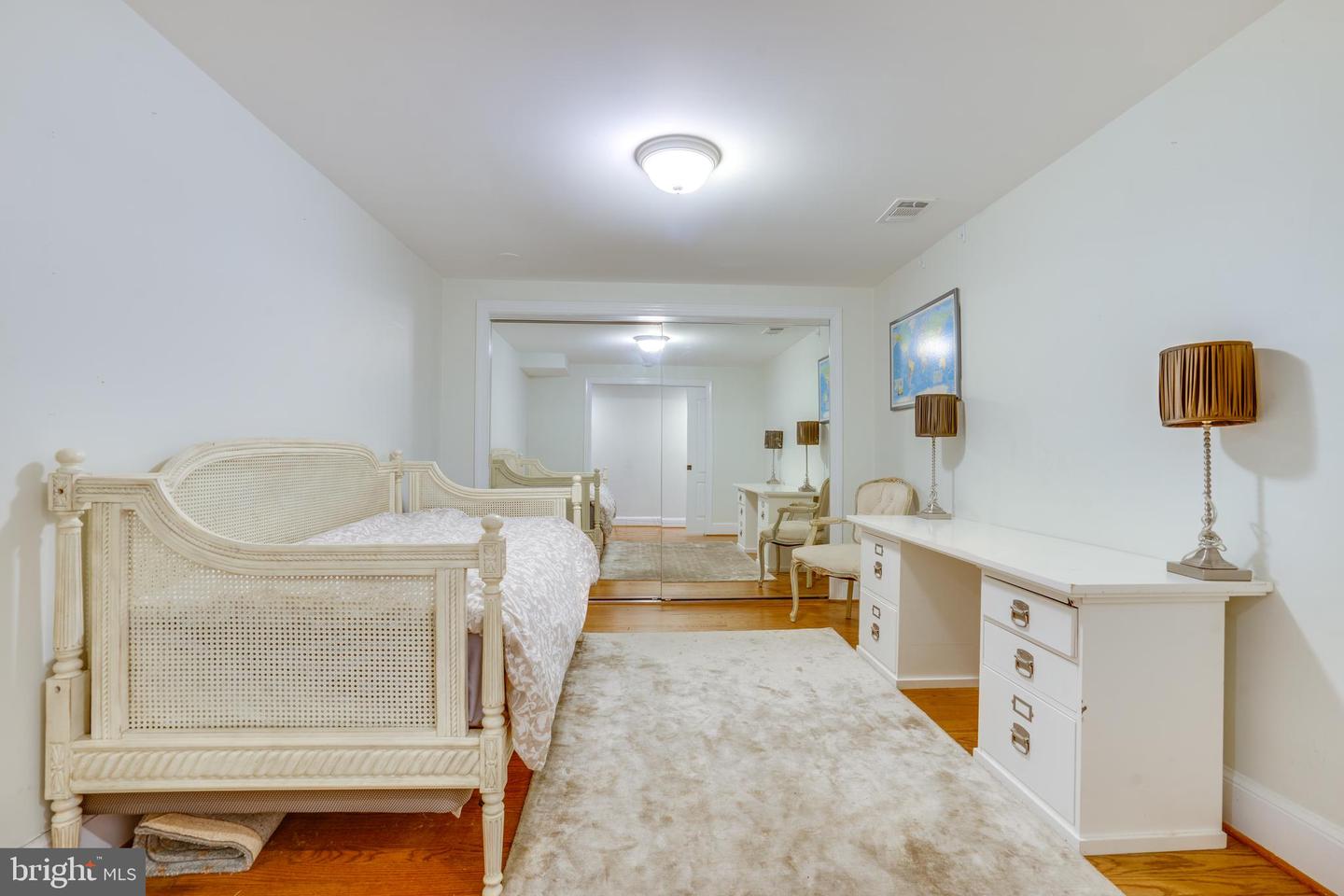 2115 S STREET NW Unit: 1/2
