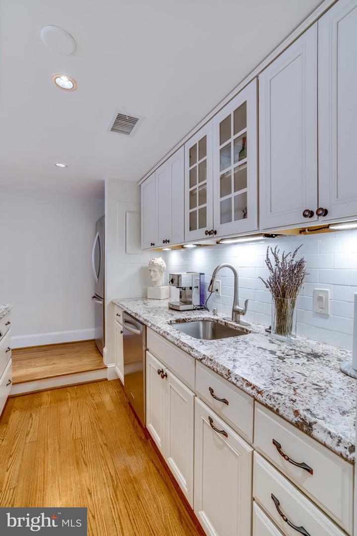2115 S STREET NW Unit: 1/2