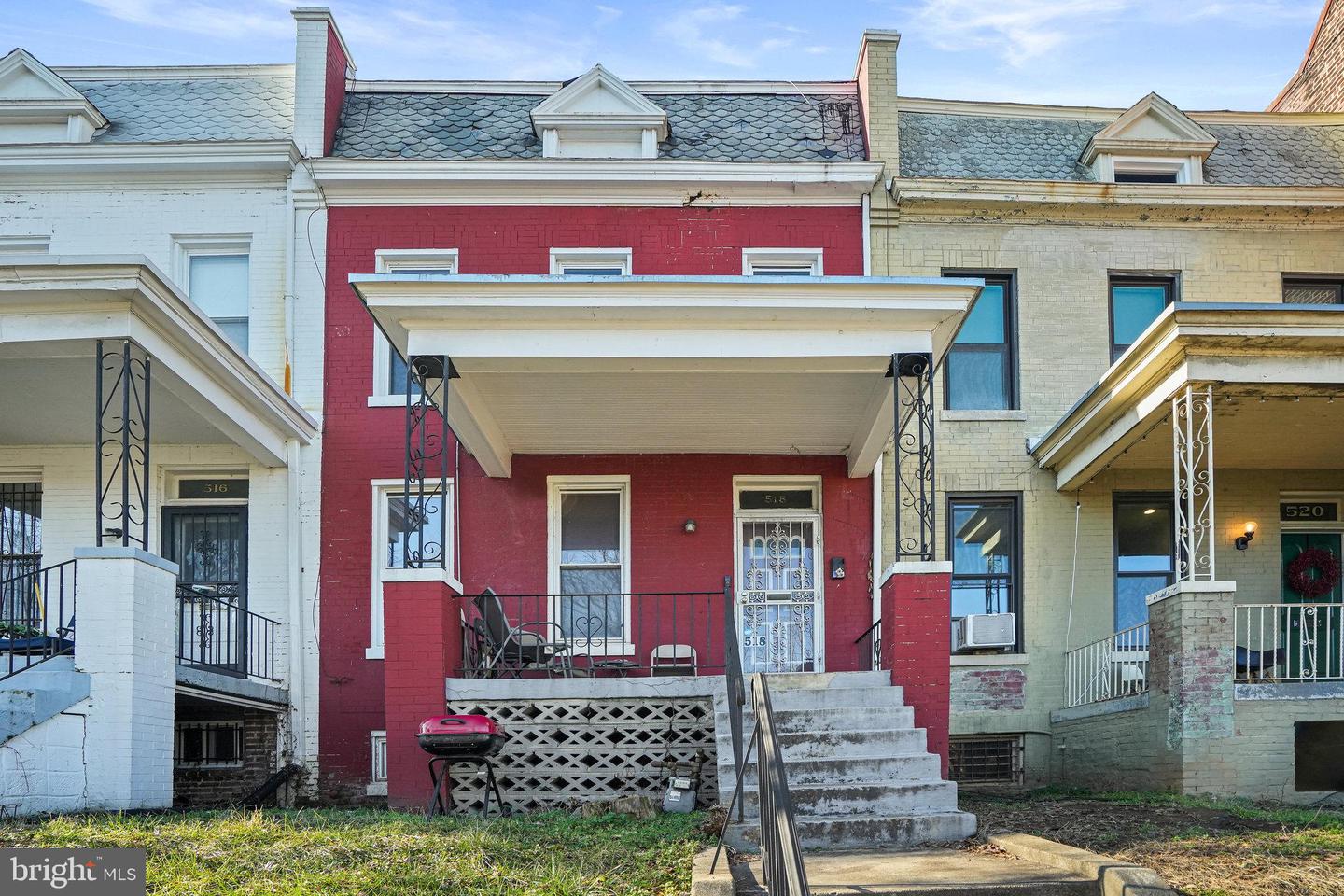 518 13TH STREET NE