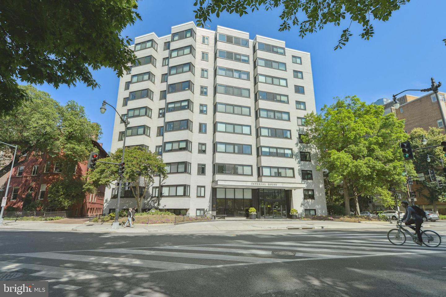 1601 18TH STREET NW Unit: 403
