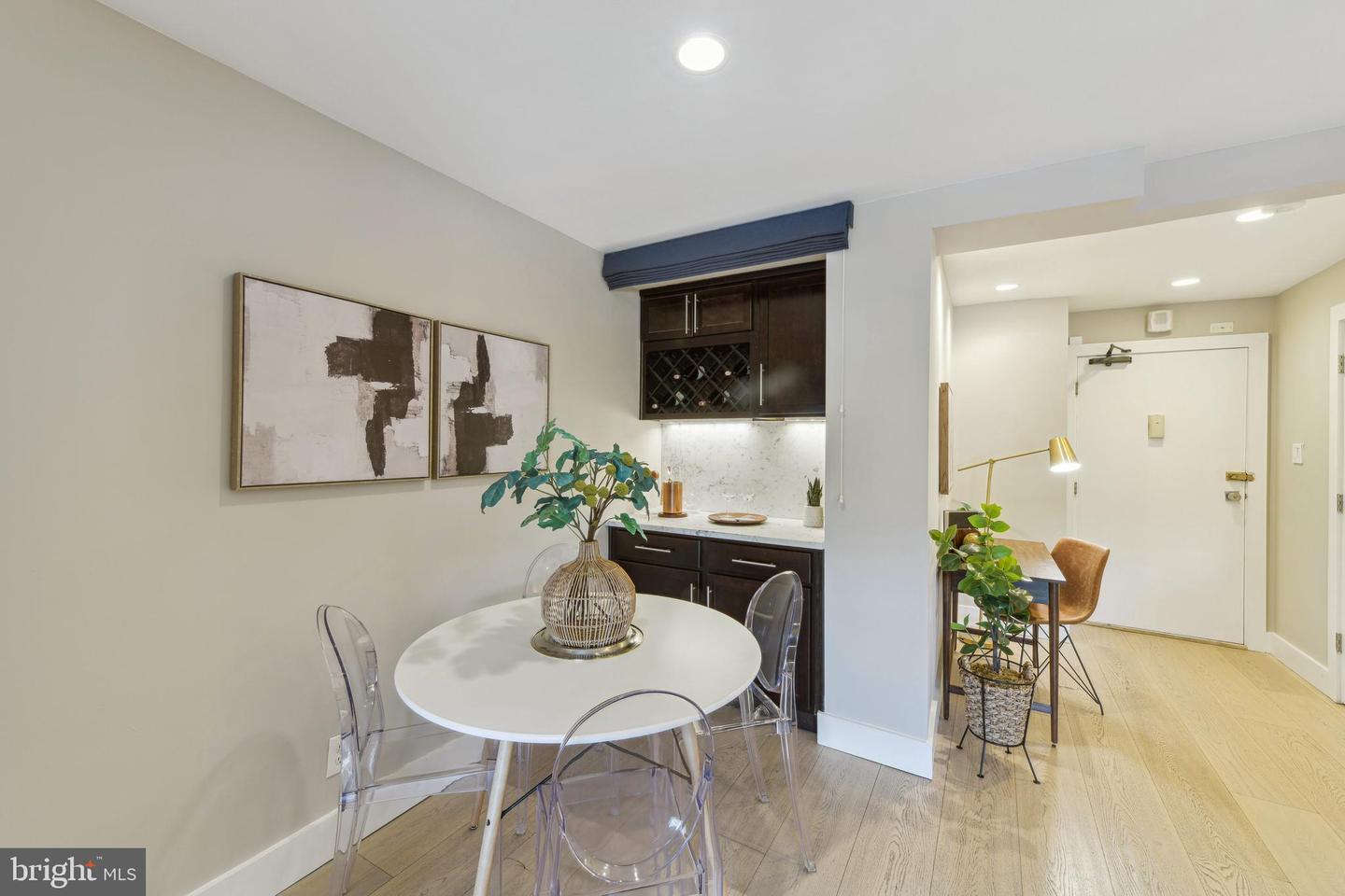 1601 18TH STREET NW Unit: 403