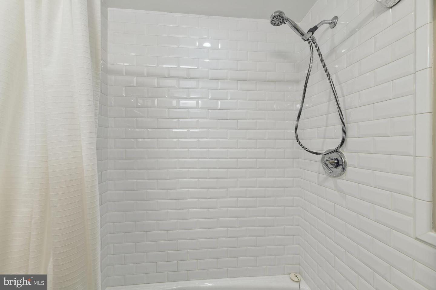 1601 18TH STREET NW Unit: 403