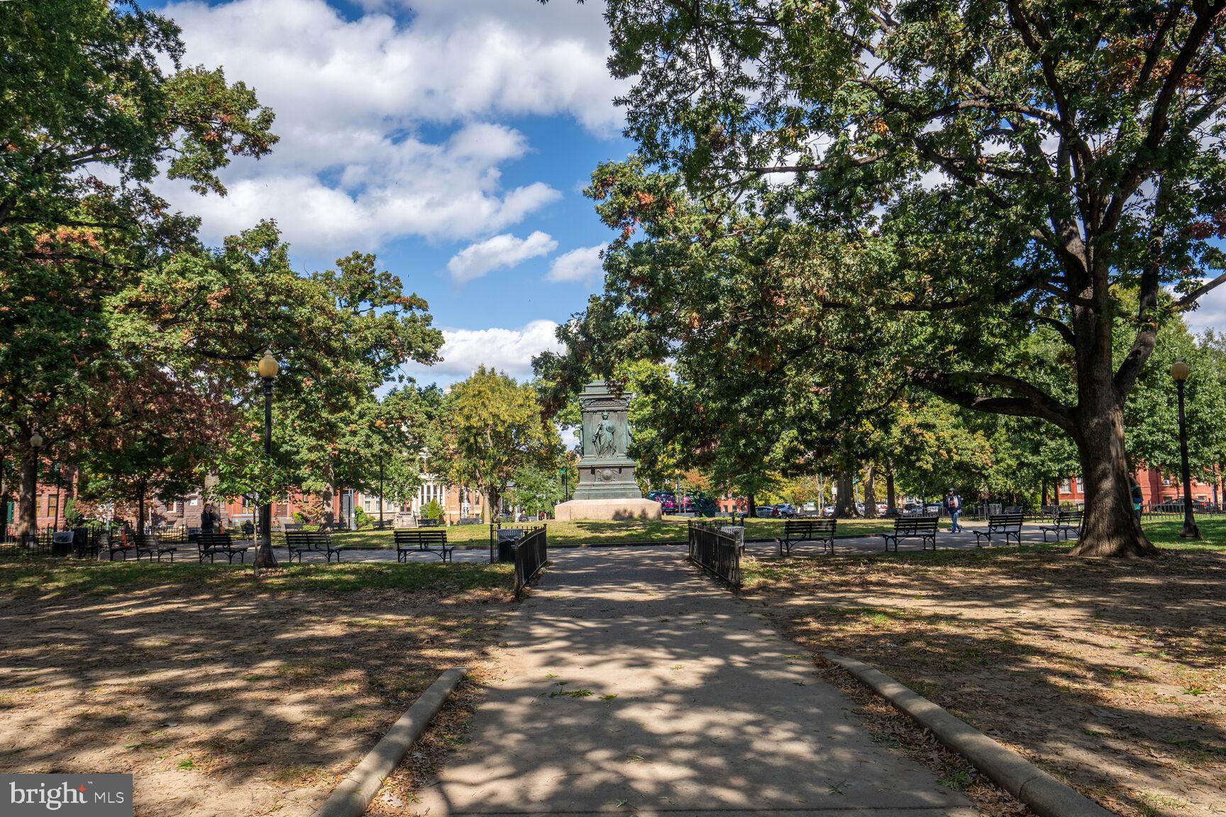 1440 N NW Unit: 916