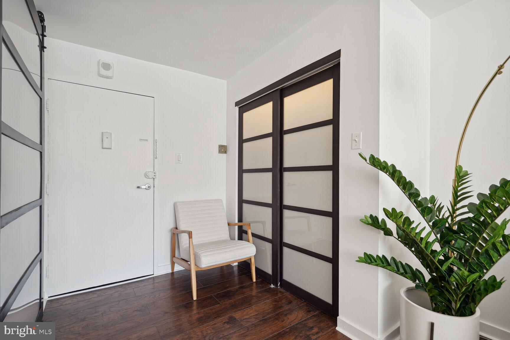 1440 N NW Unit: 916