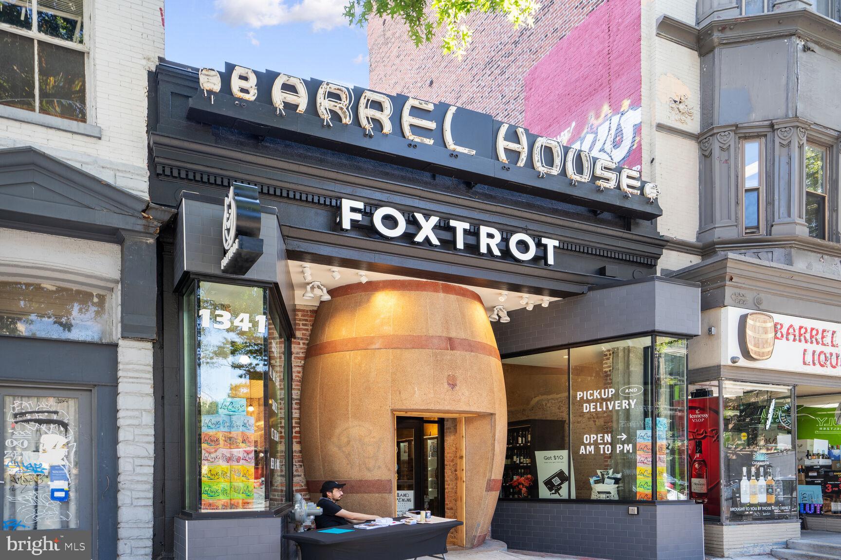 1440 N NW Unit: 916