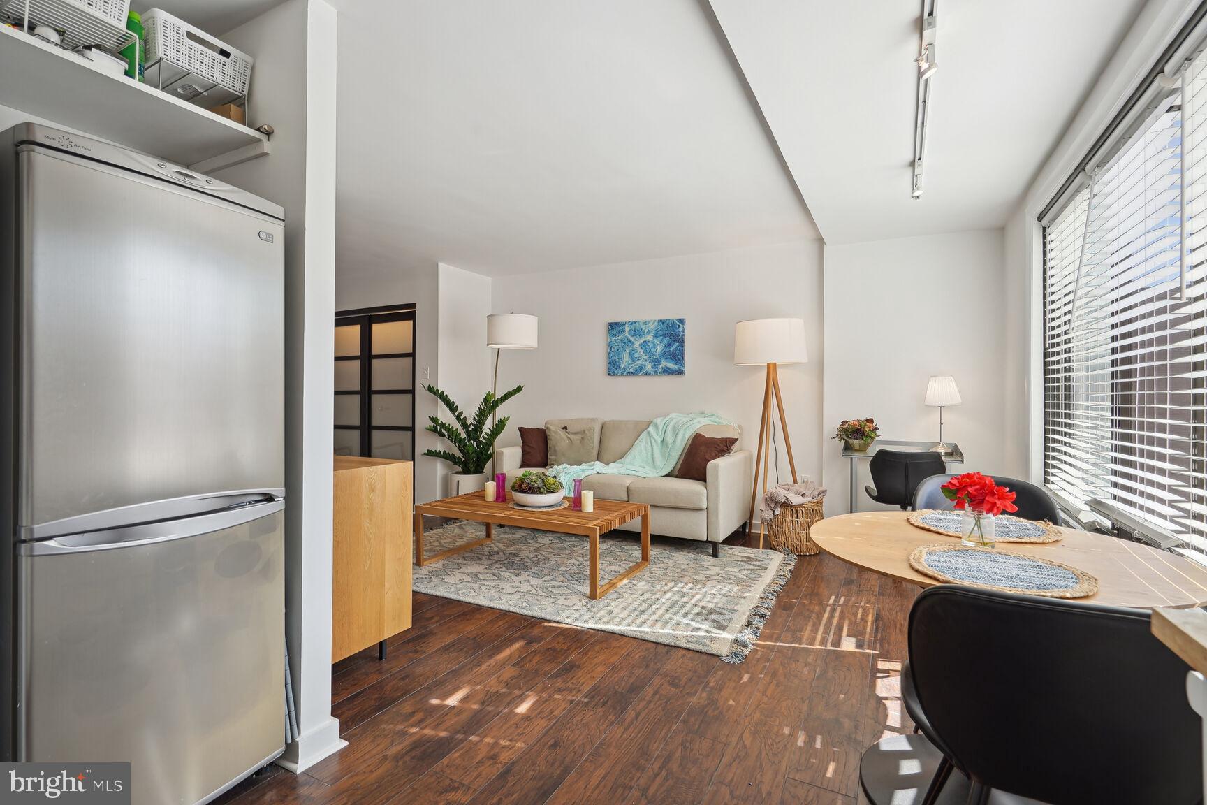 1440 N NW Unit: 916