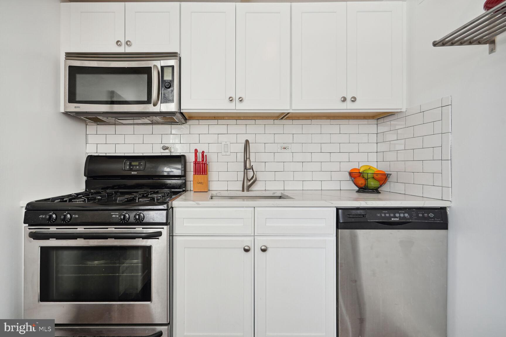 1440 N NW Unit: 916