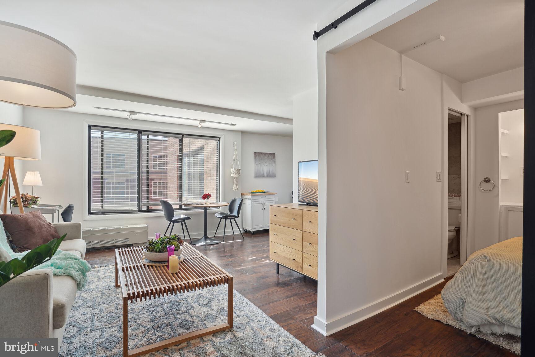 1440 N NW Unit: 916