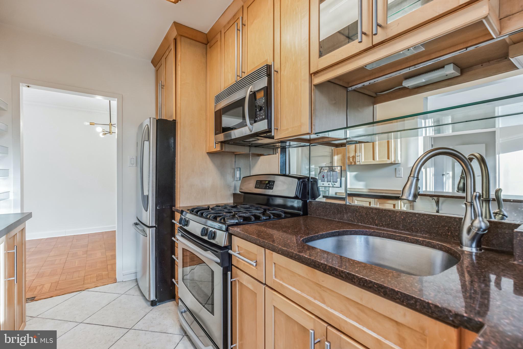 4200 Cathedral AVENUE NW Unit: 516