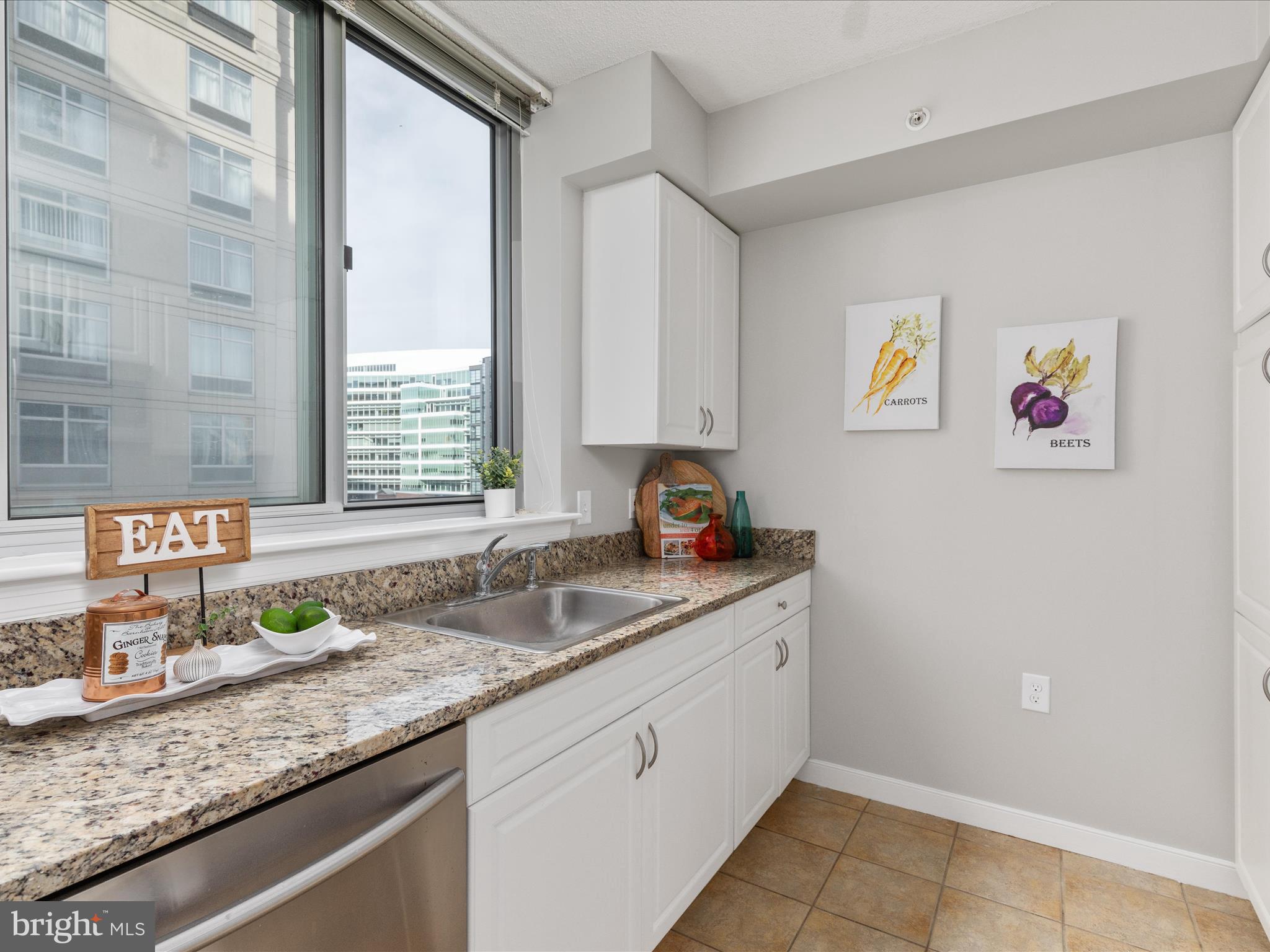 555 Massachusetts AVENUE NW Unit: 814