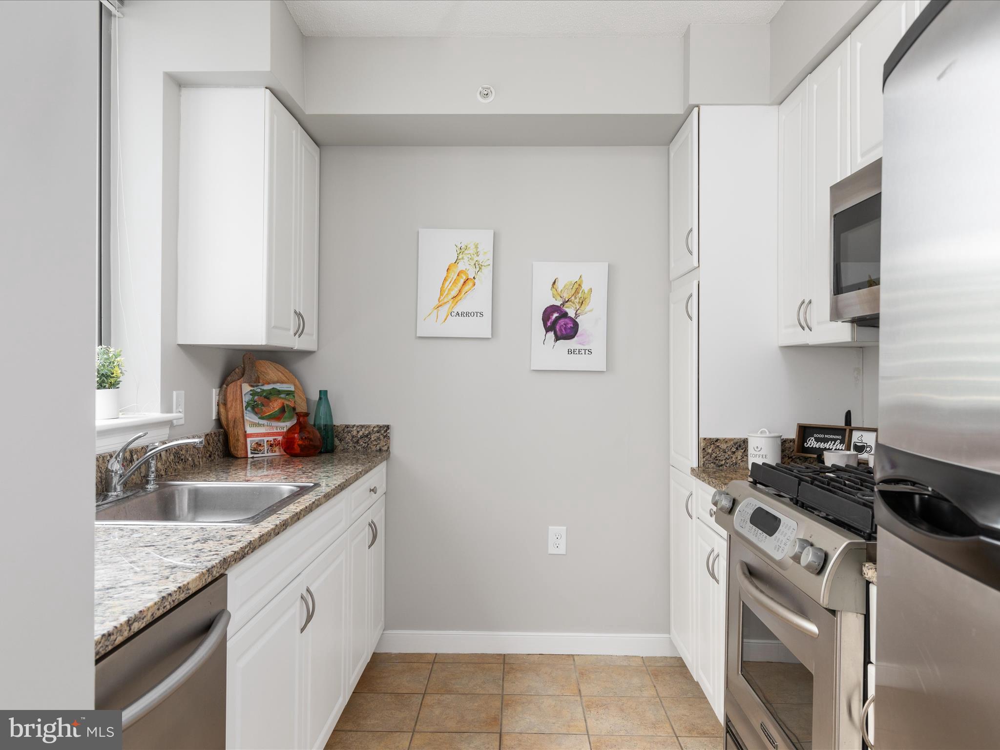 555 Massachusetts AVENUE NW Unit: 814