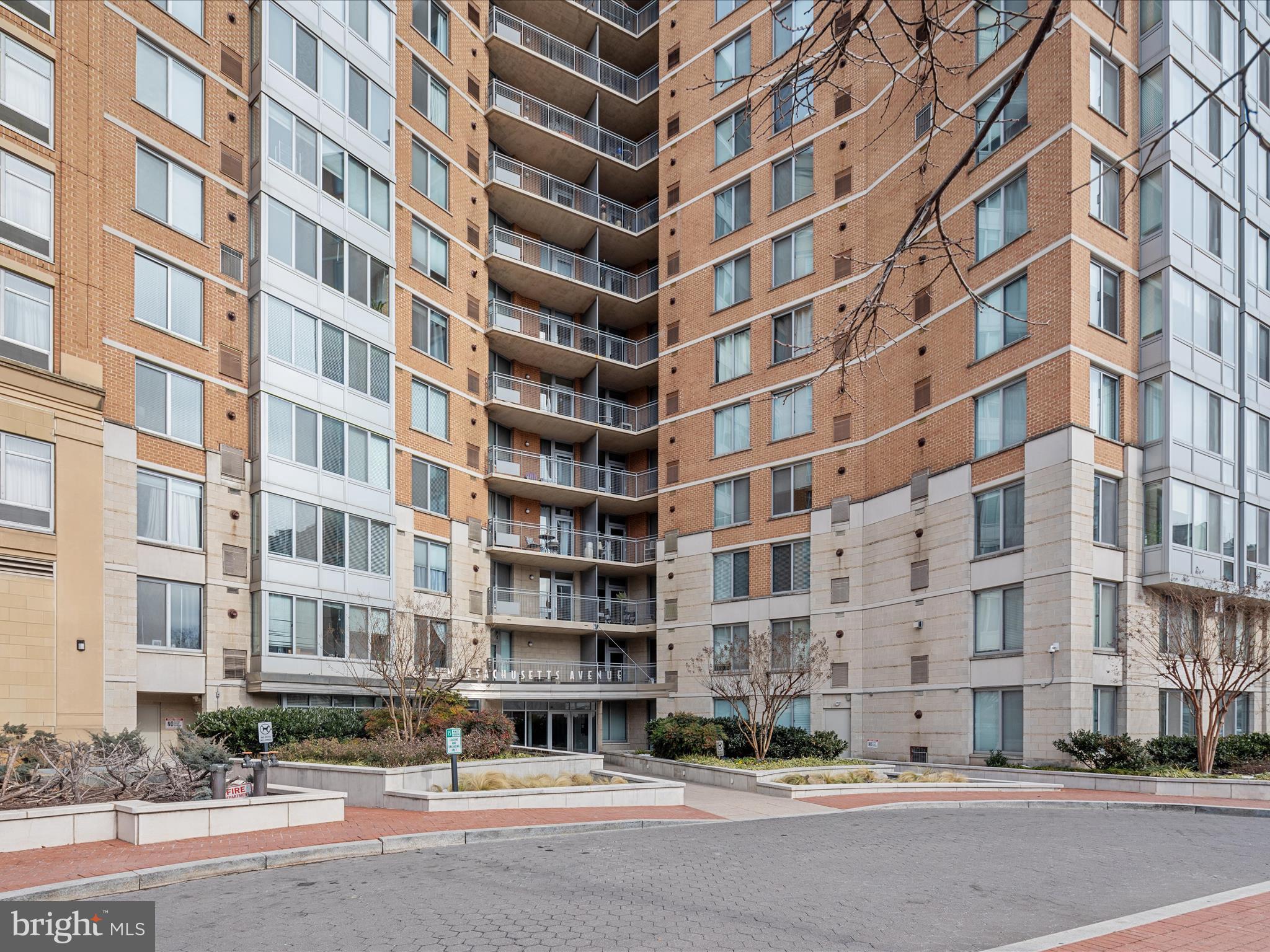 555 Massachusetts AVENUE NW Unit: 814