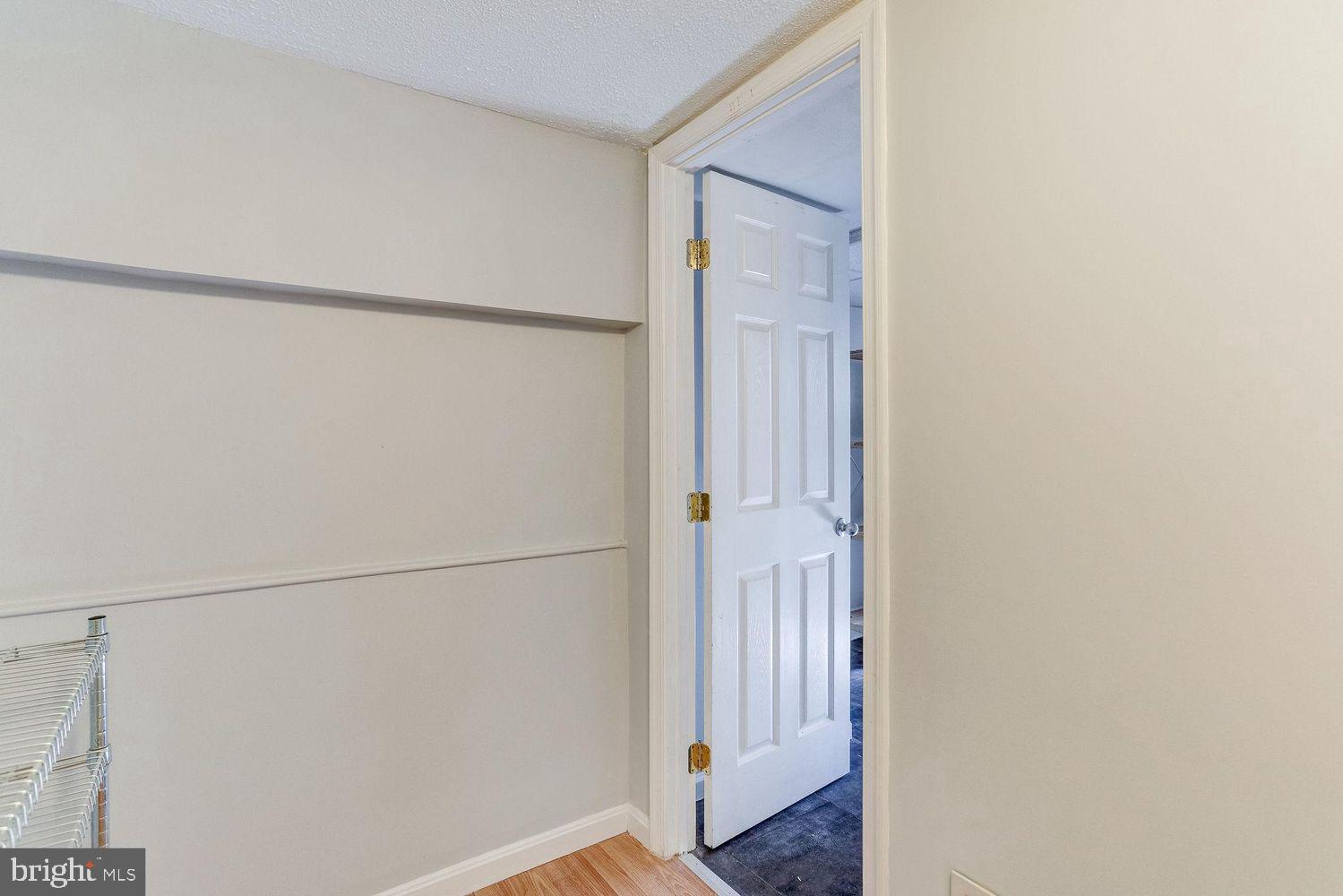 216 Emerson St NW