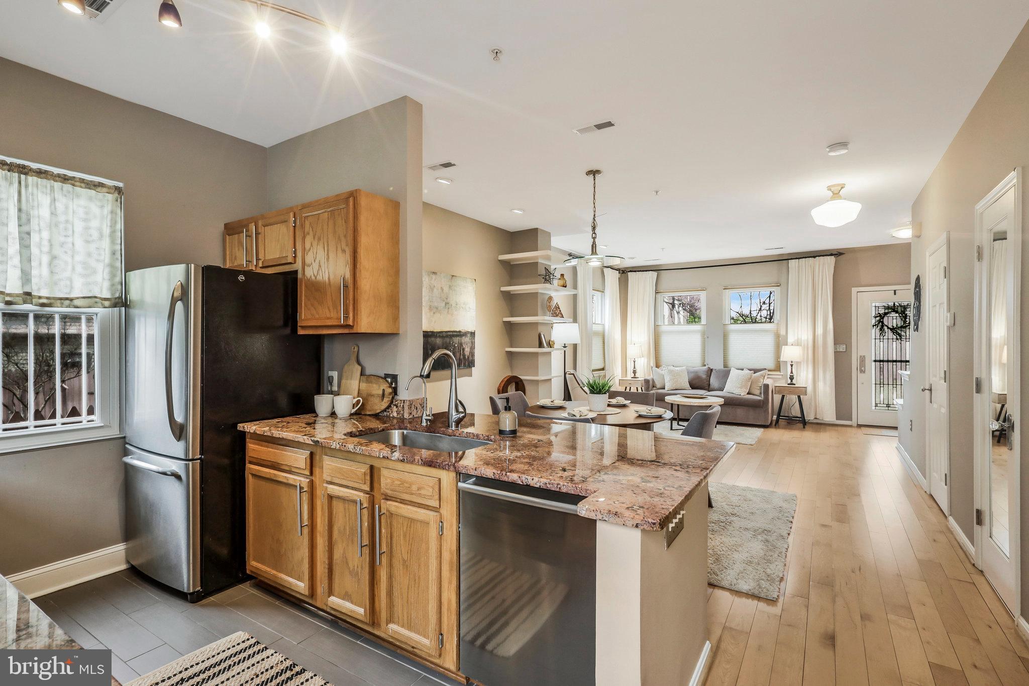 1332 Half St SW #1332