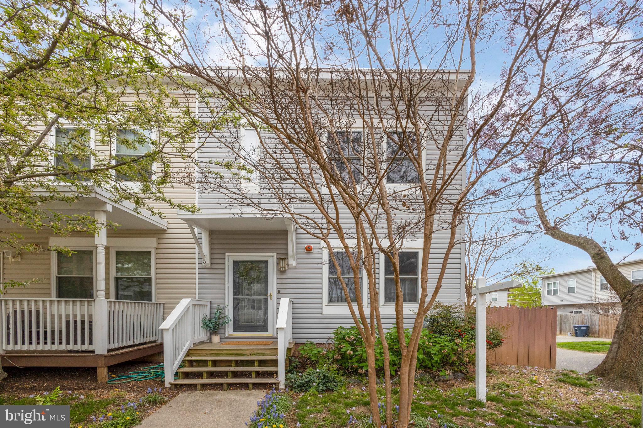 1332 Half St SW #1332