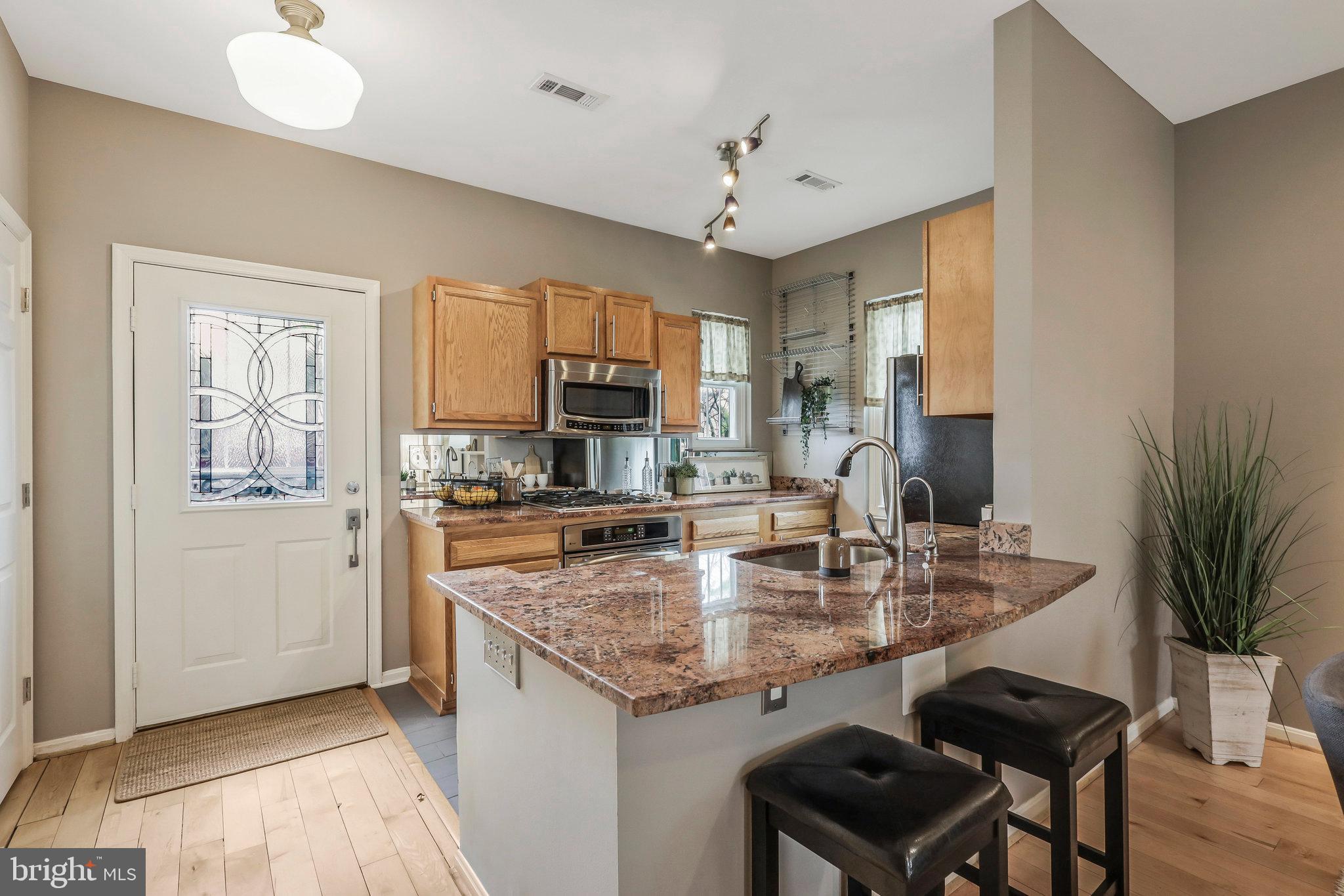1332 Half St SW #1332