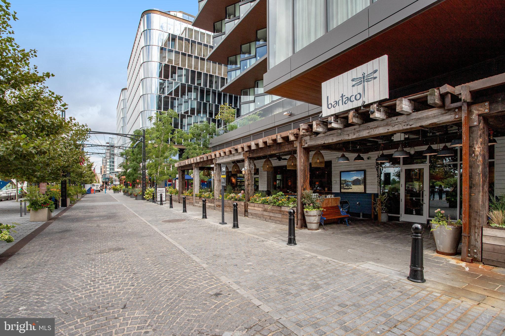 1332 Half St SW #1332