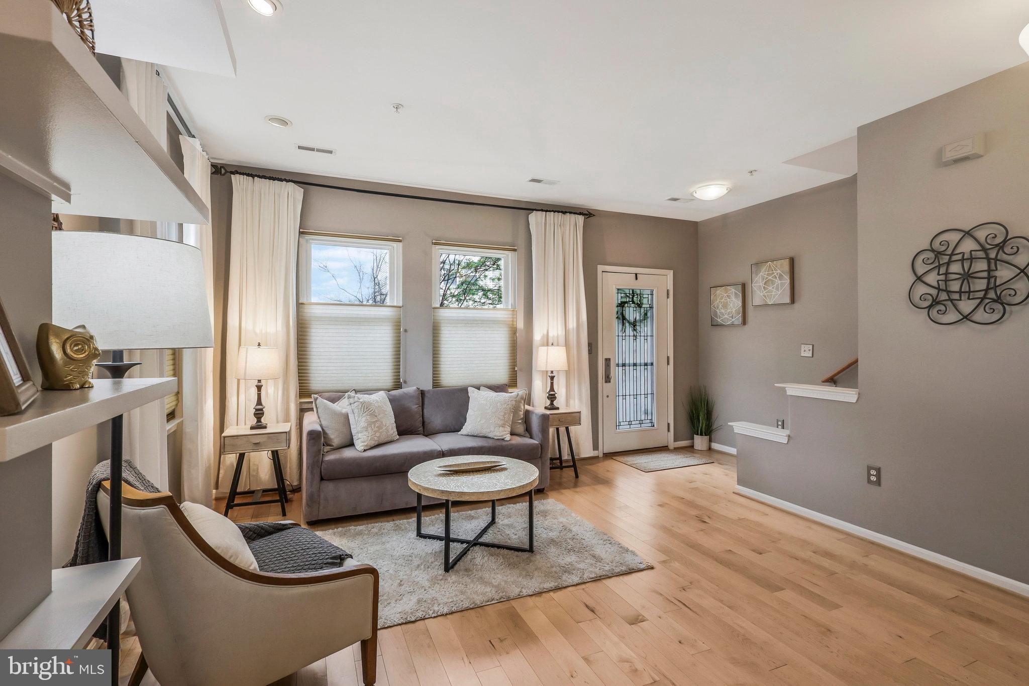 1332 Half St SW #1332