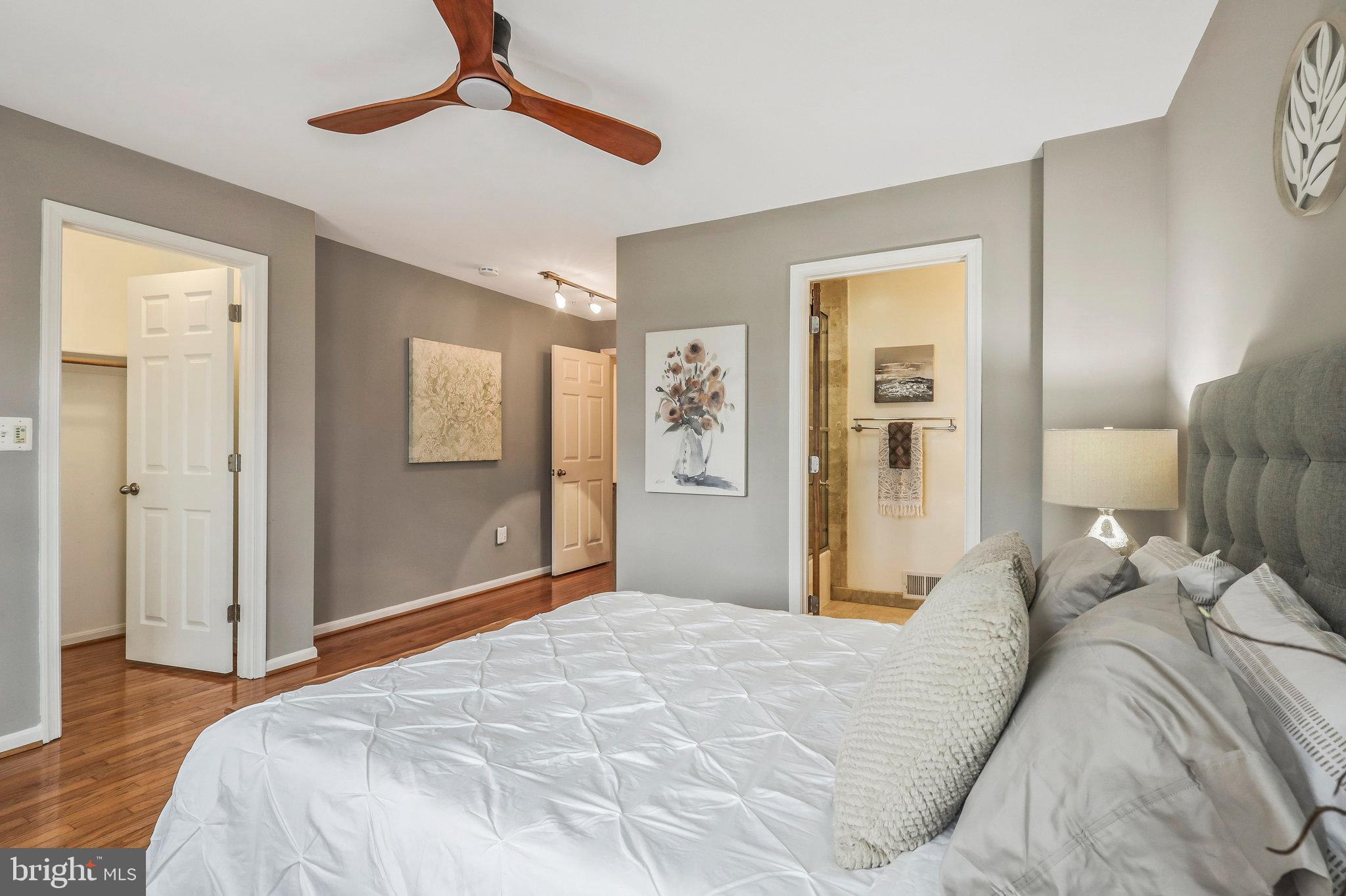 1332 Half St SW #1332