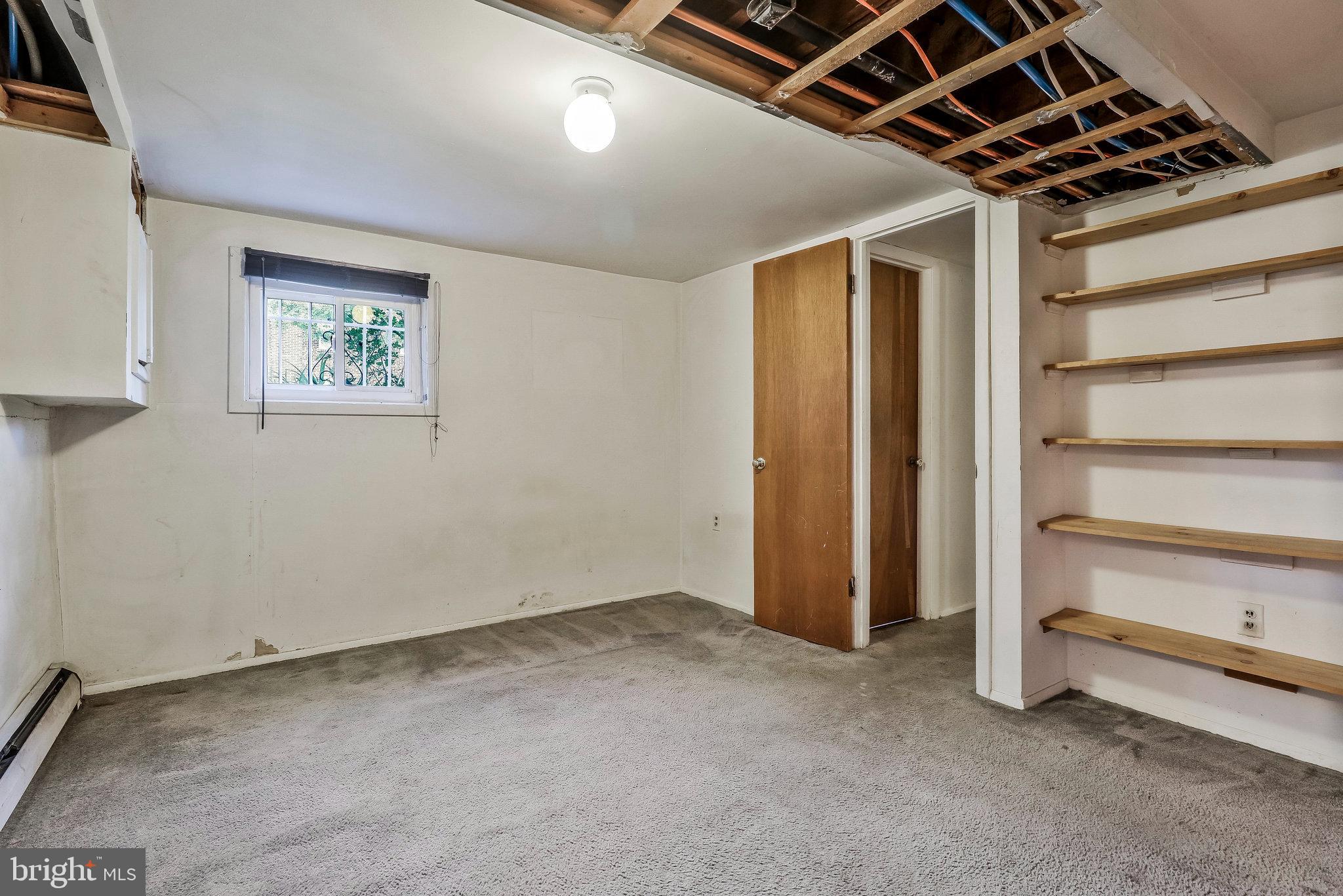 821 Taylor St NE