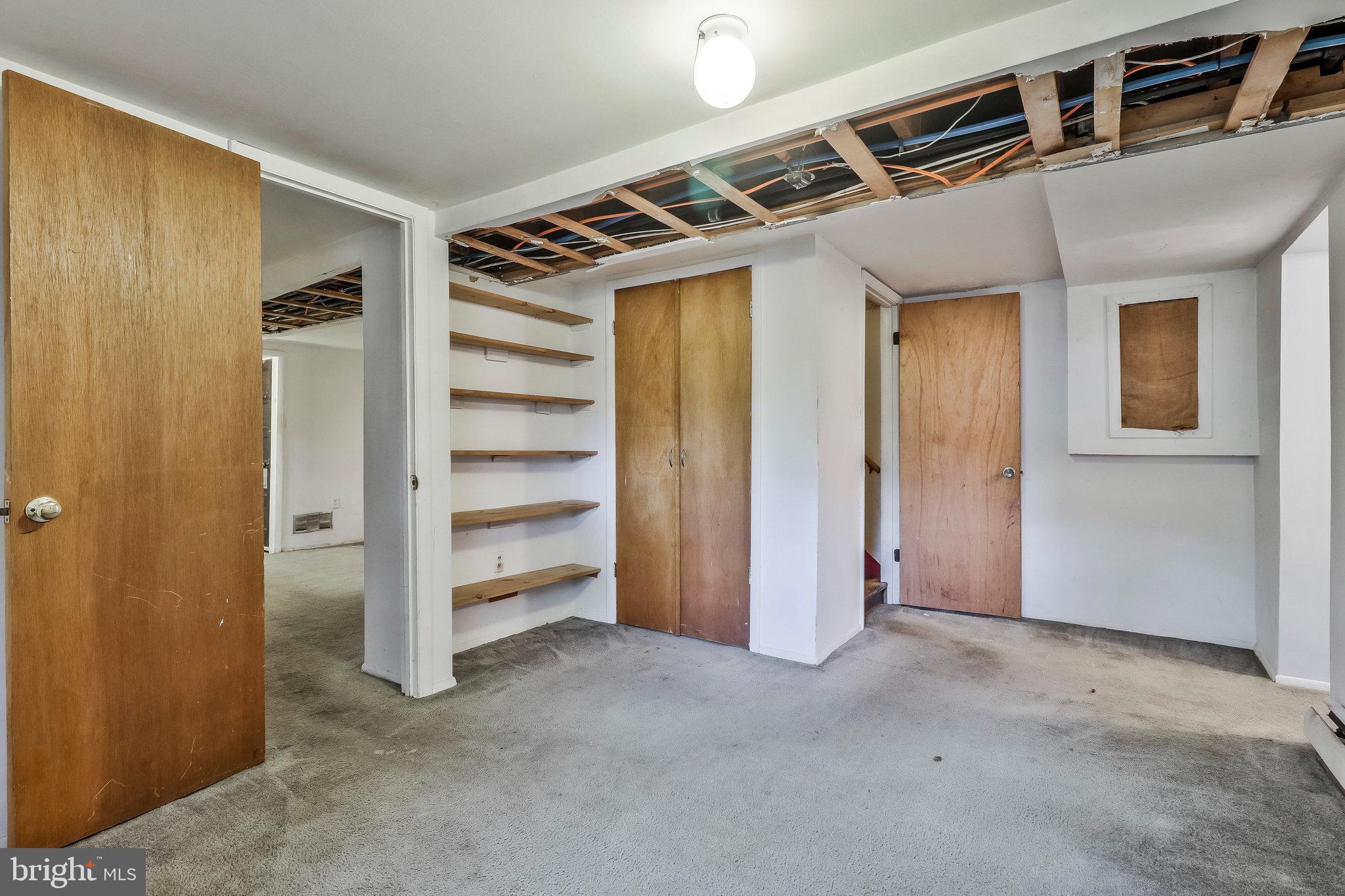 821 Taylor St NE