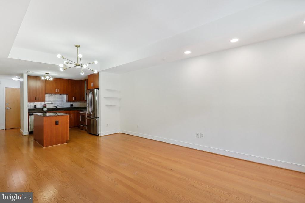 910 M St NW #525