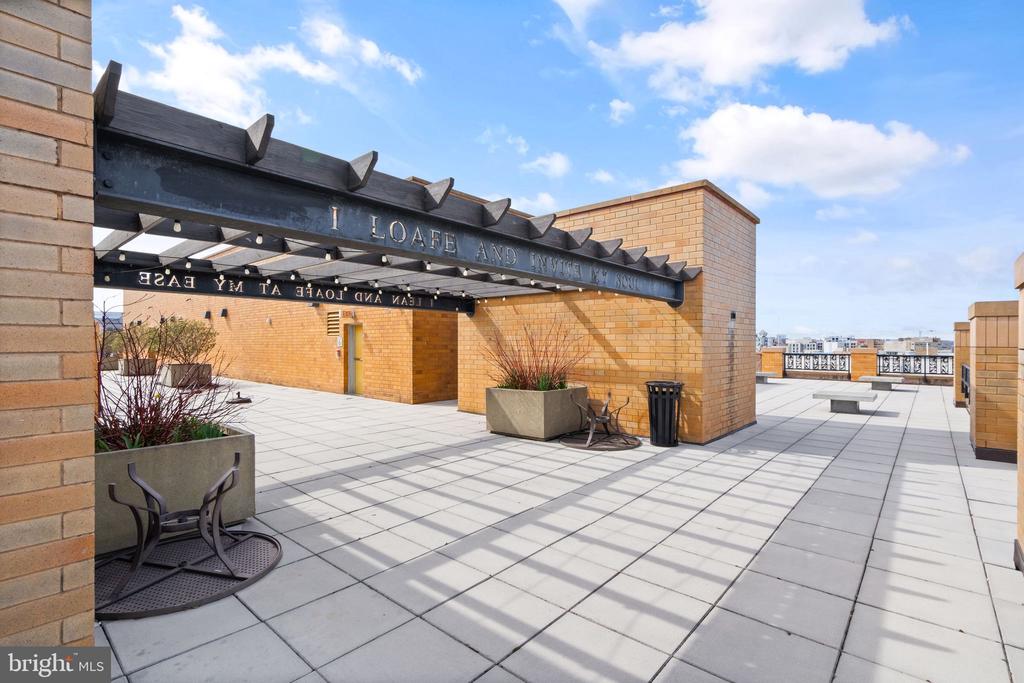 910 M St NW #525