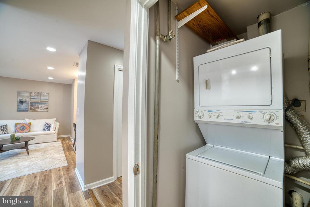 1495 Newton St NW #303