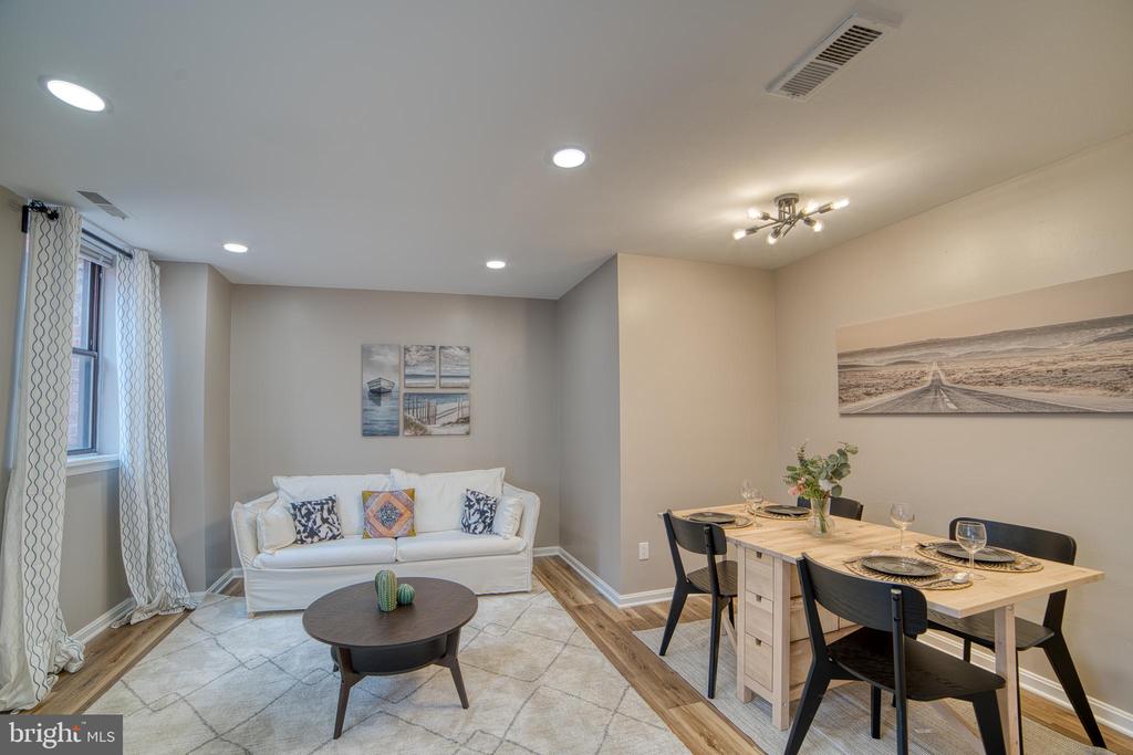 1495 Newton St NW #303