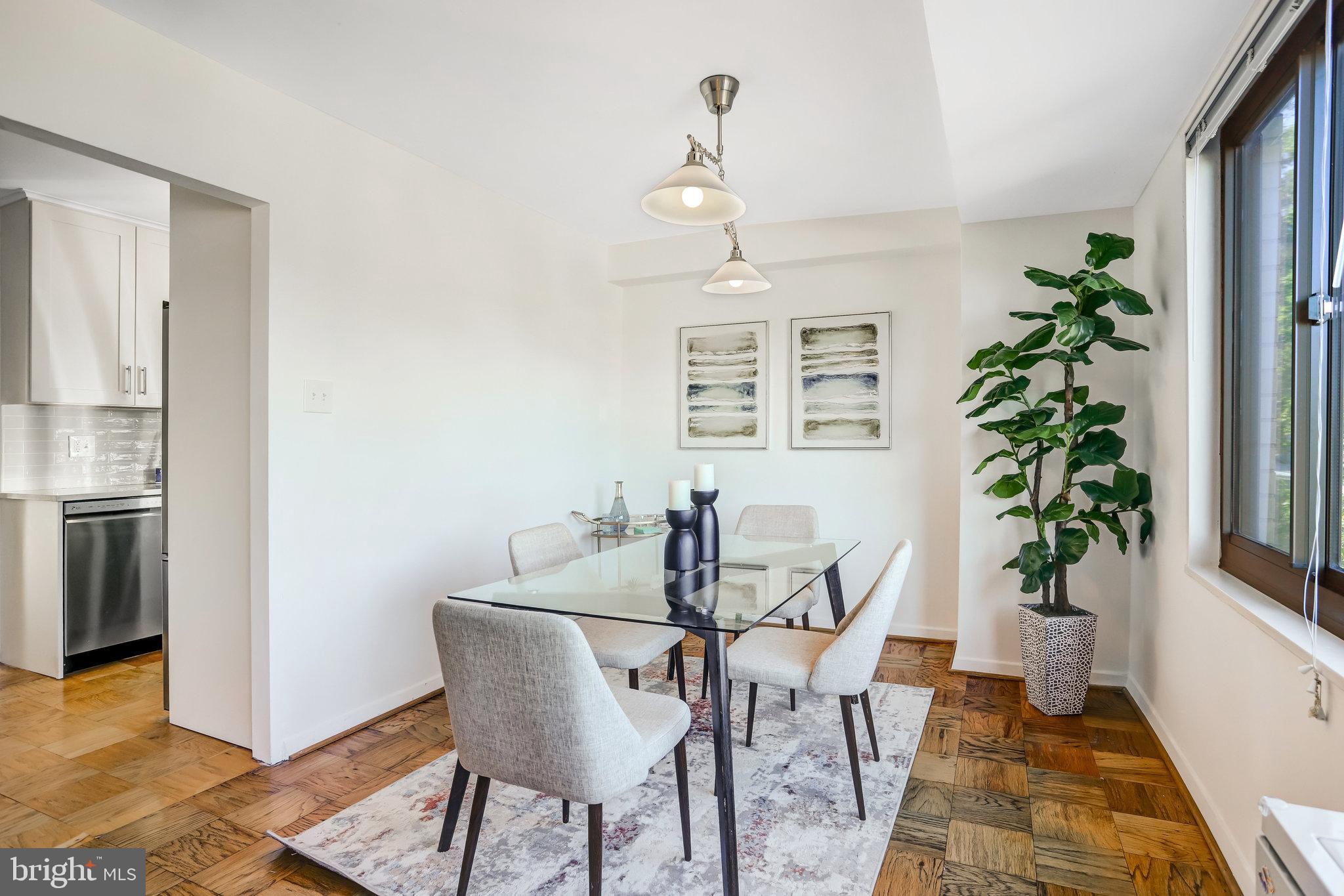5410 Connecticut Ave NW #512