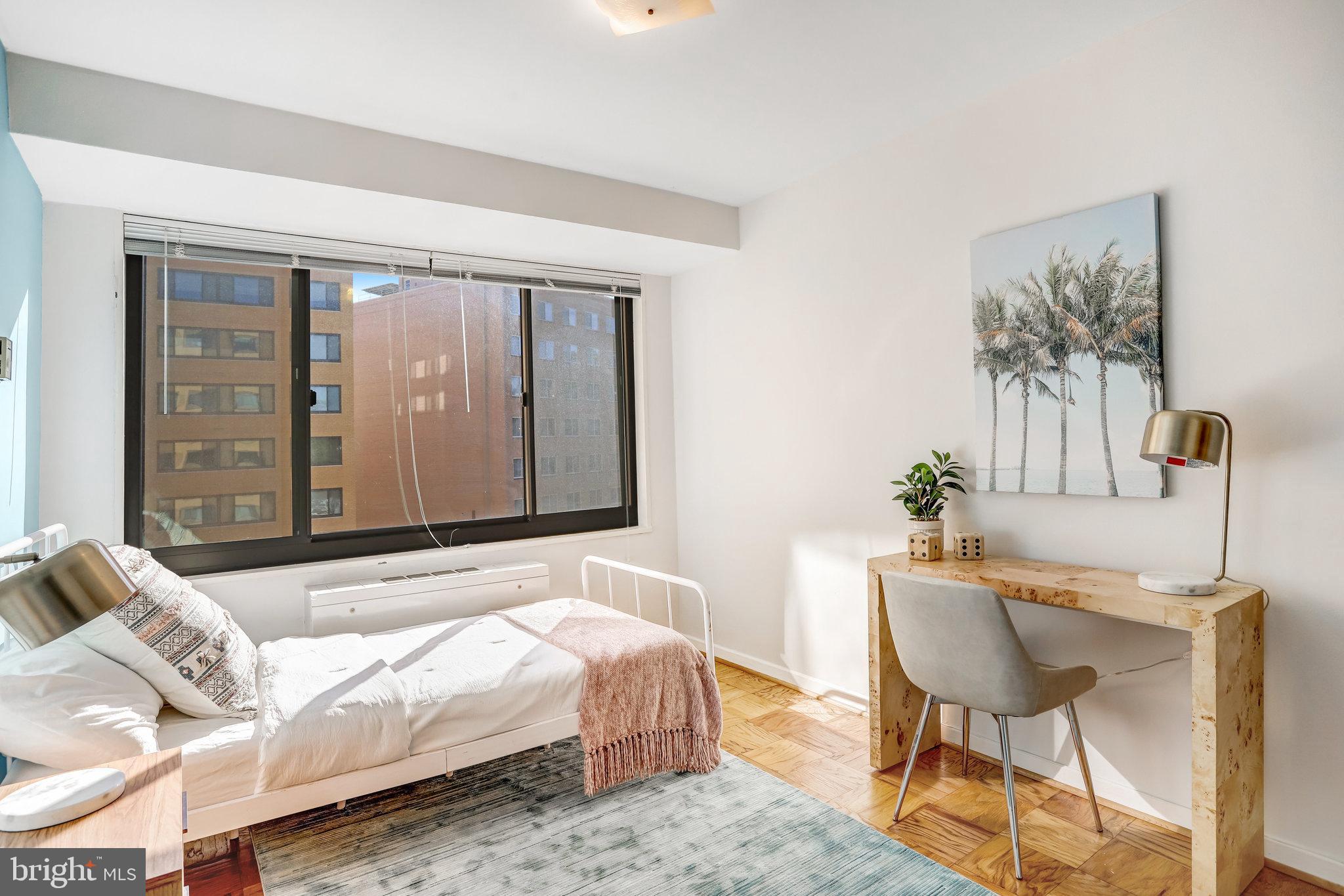 5410 Connecticut Ave NW #512