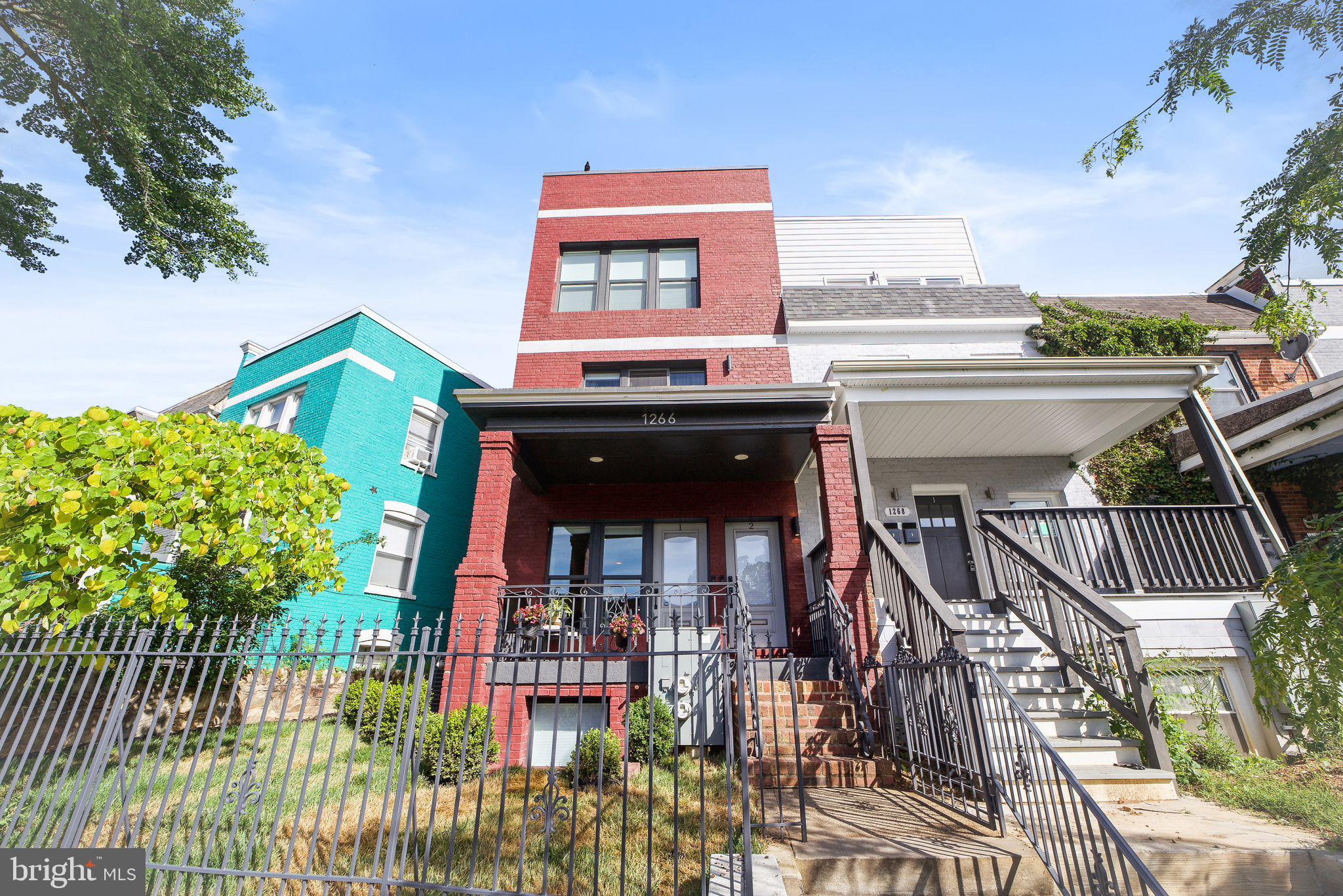 1266 Penn St NE #1