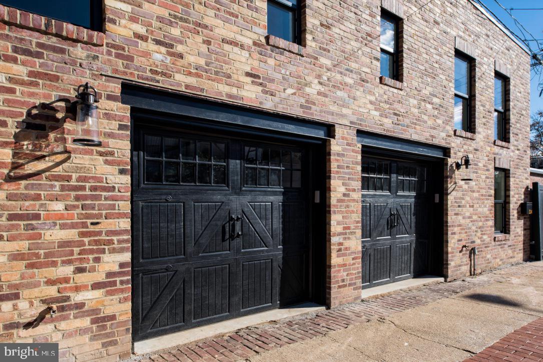 322 ADOLF CLUSS CT SE #N