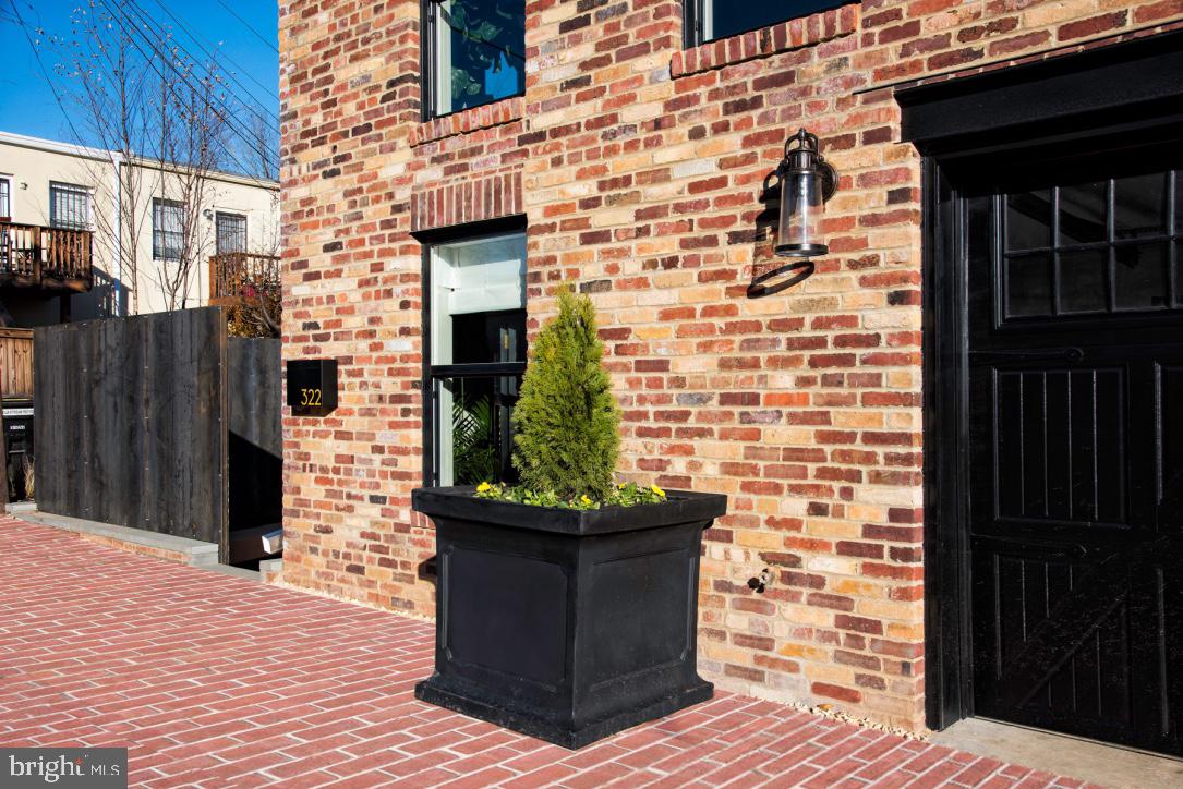 322 ADOLF CLUSS CT SE #N
