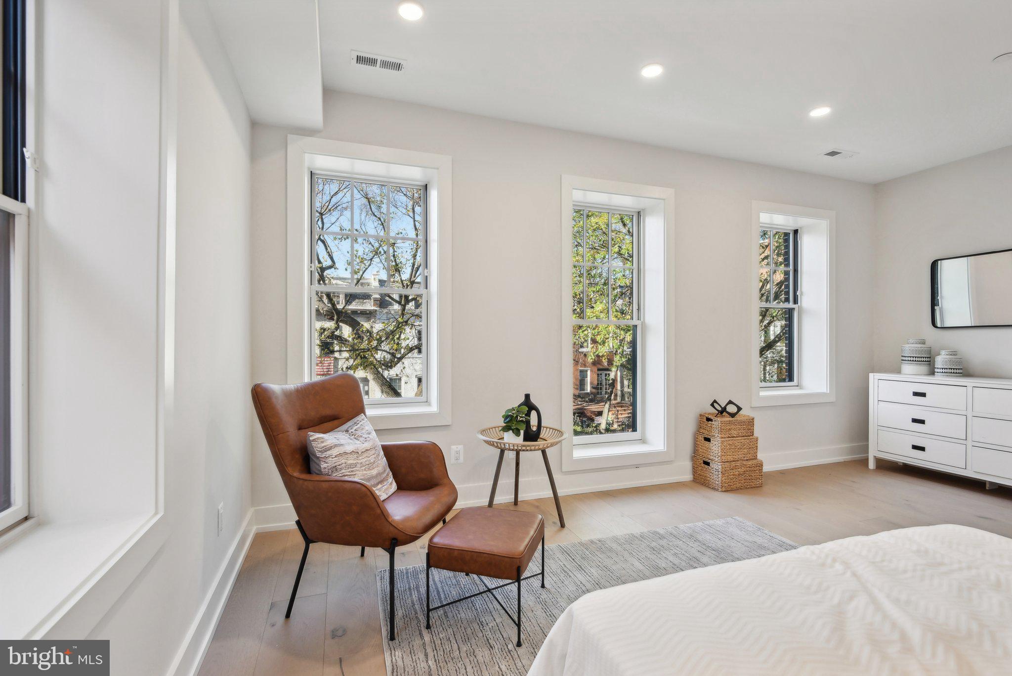 1748 Lanier Pl NW #2