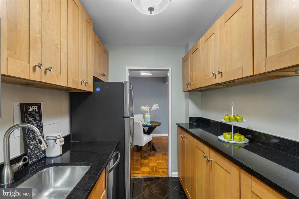 3901 TUNLAW RD NW #202