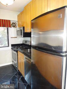 3901 TUNLAW RD NW #202