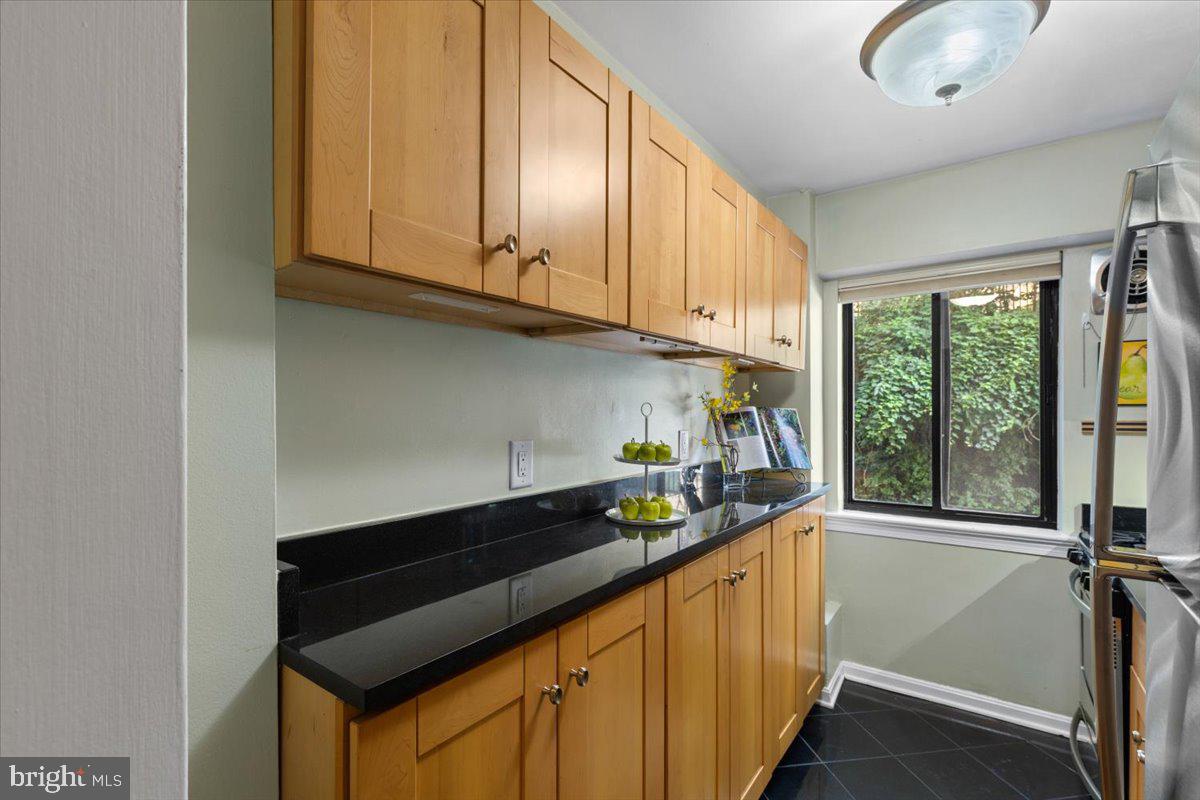 3901 TUNLAW RD NW #202